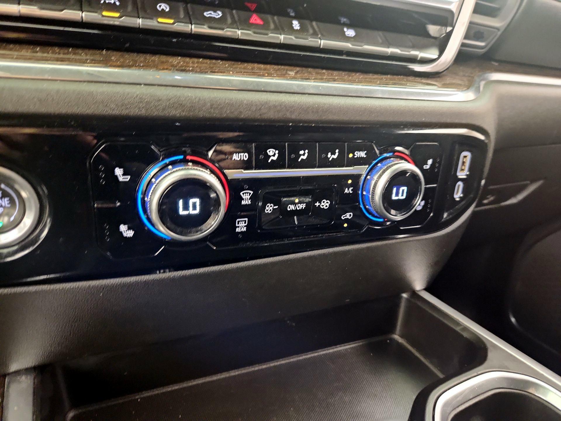 Thumbnail: 2023 GMC Sierra 1500 - 16
