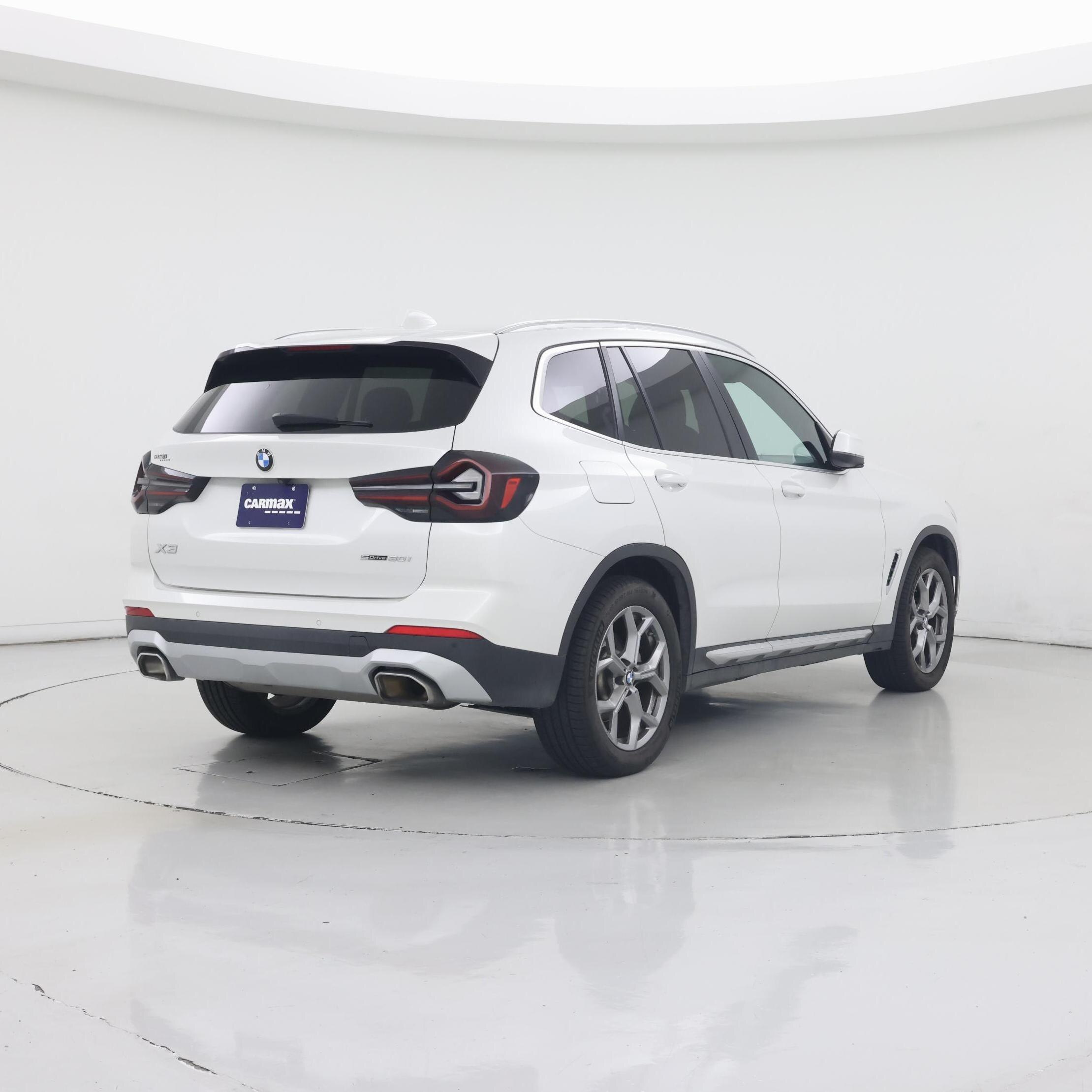 Thumbnail: 2024 BMW X3 - 8