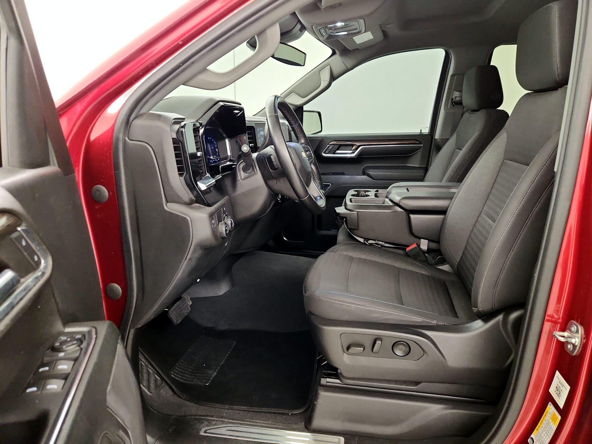 Thumbnail: 2023 Chevrolet Silverado 1500 - 11