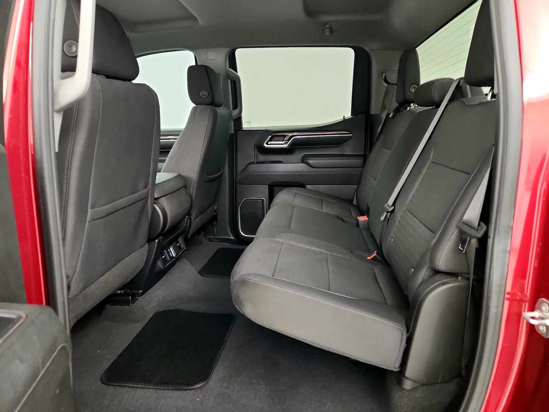 Thumbnail: 2023 Chevrolet Silverado 1500 - 19
