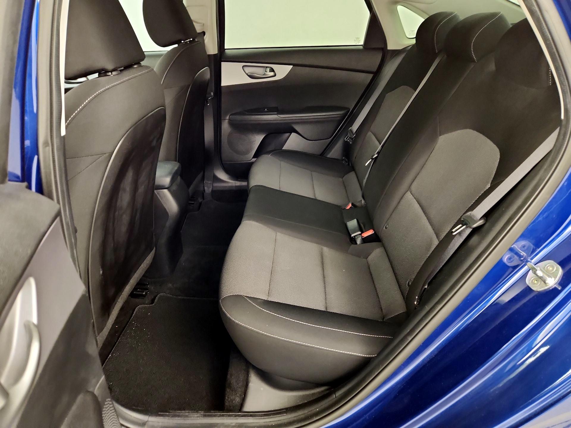 Thumbnail: 2022 Kia Forte - 19