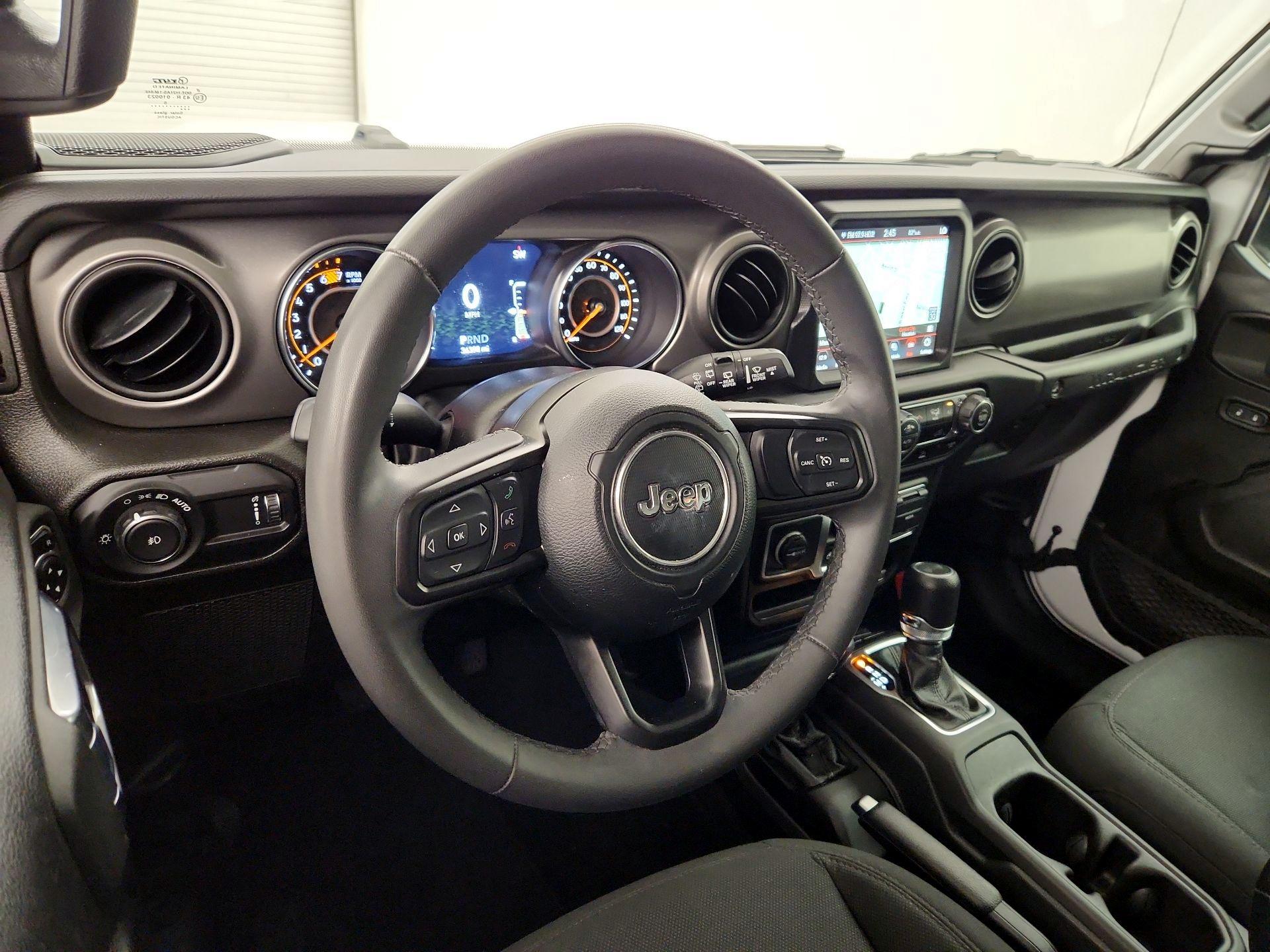 Thumbnail: 2023 Jeep Wrangler - 9