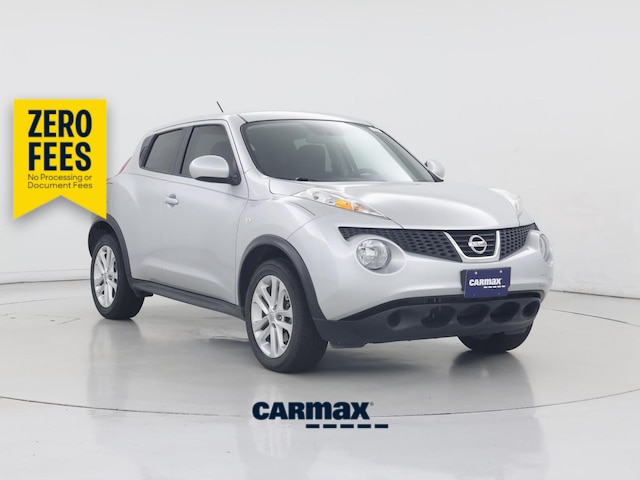 Silver 2014 Nissan Juke S SUV / Crossover Front-Wheel Drive Automatic