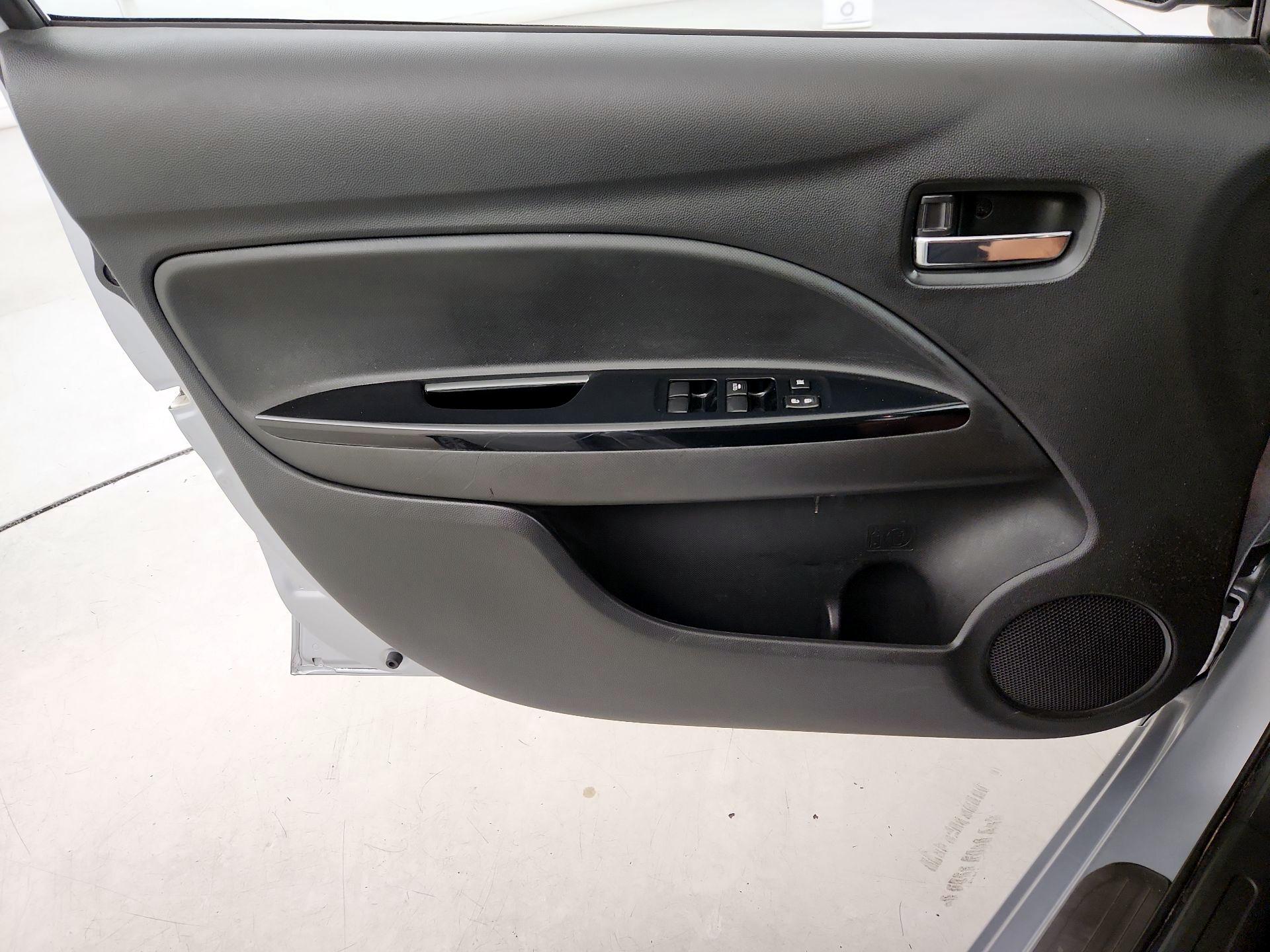 Thumbnail: 2018 Mitsubishi Mirage G4 - 12