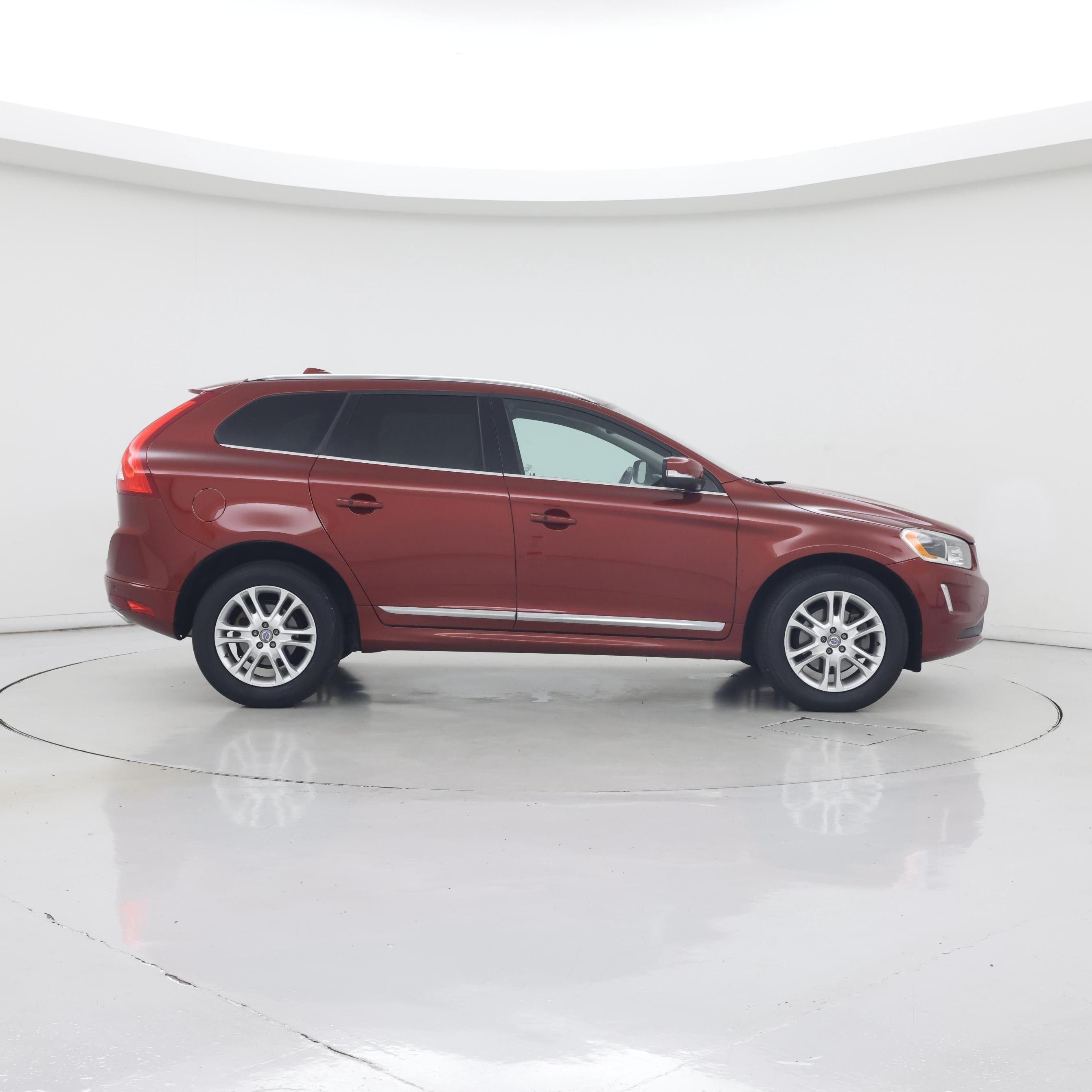 Thumbnail: 2016 Volvo XC60 - 7