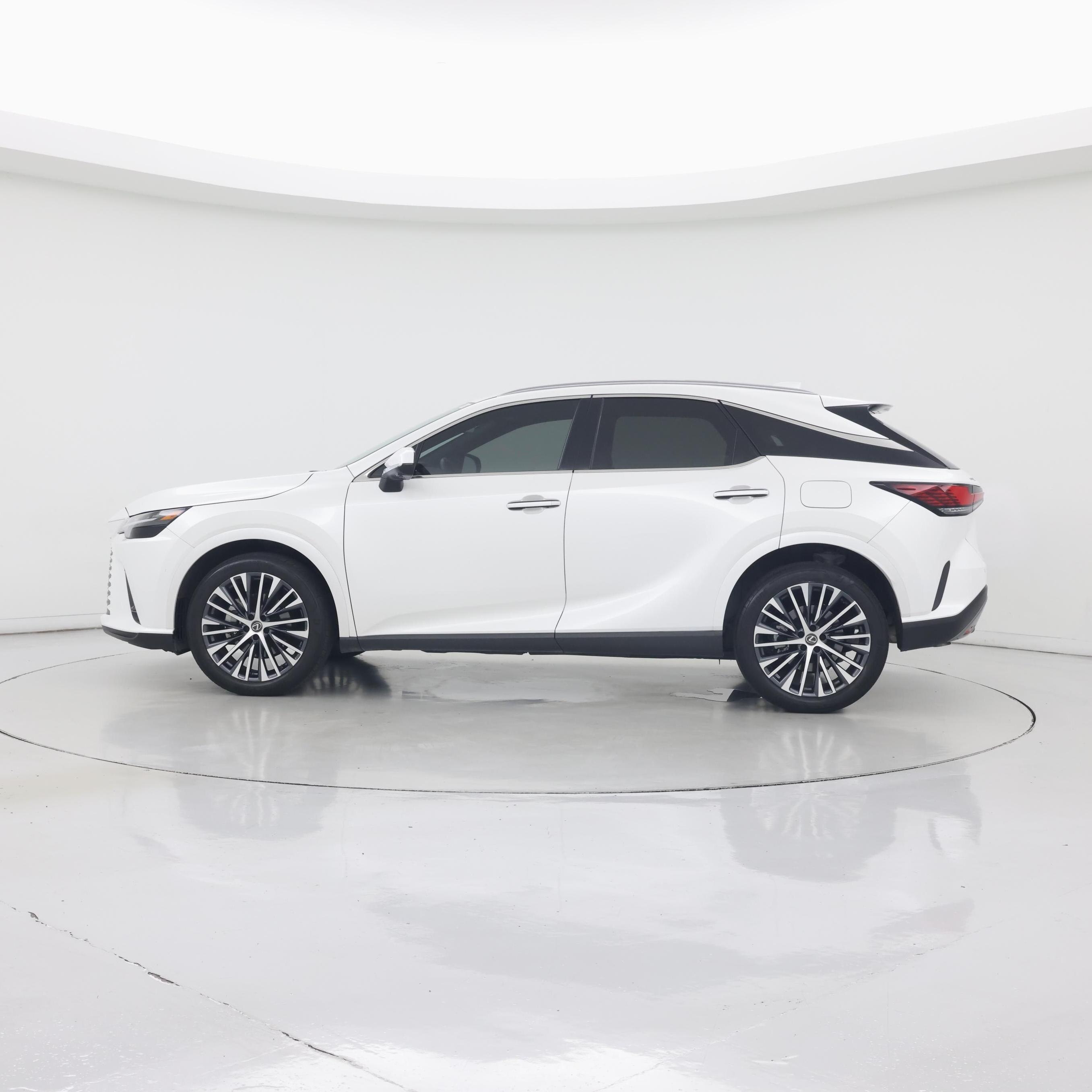 Thumbnail: 2023 Lexus RX - 3
