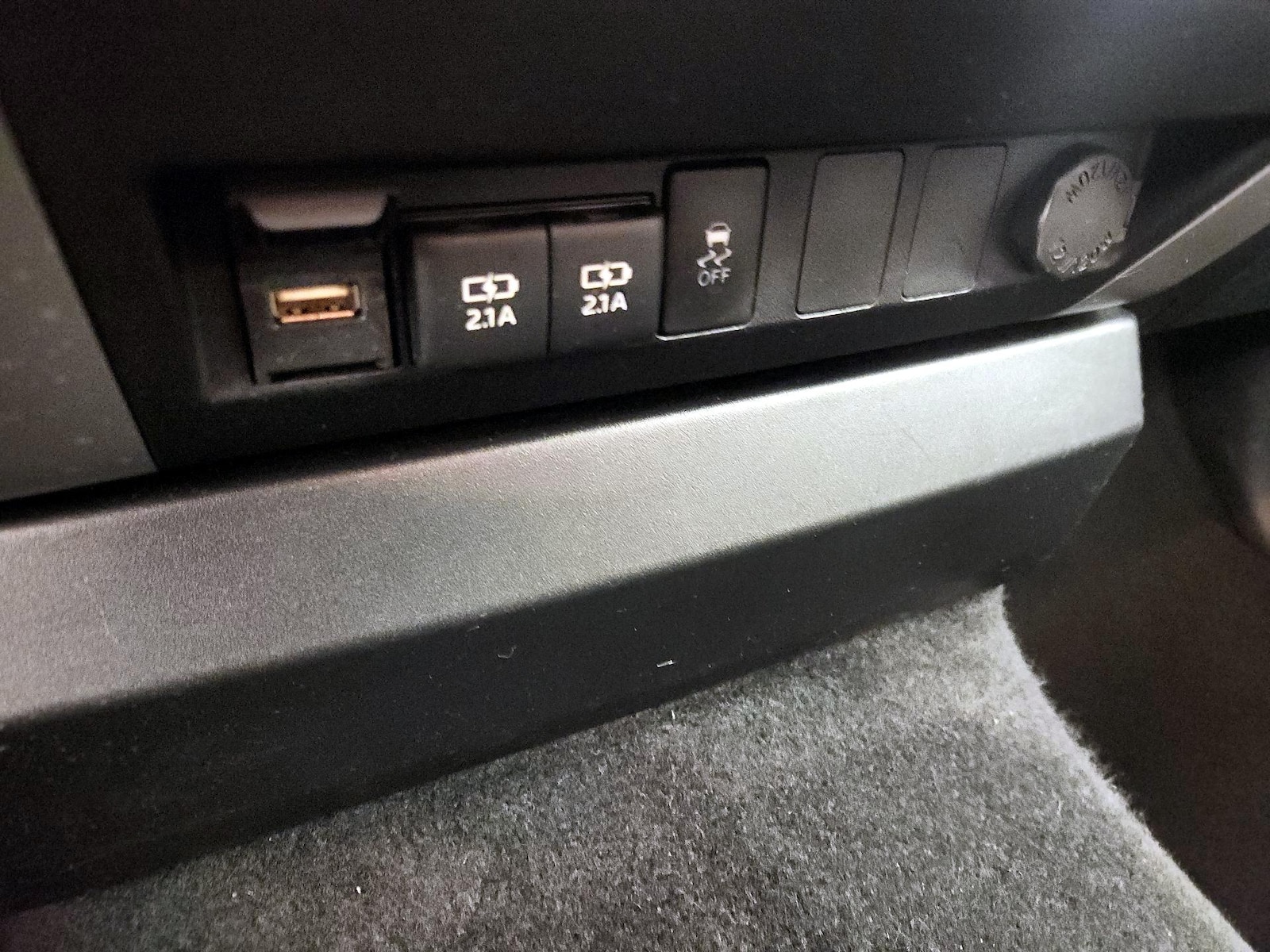 2021 Toyota Tundra SR5 - Photo 19