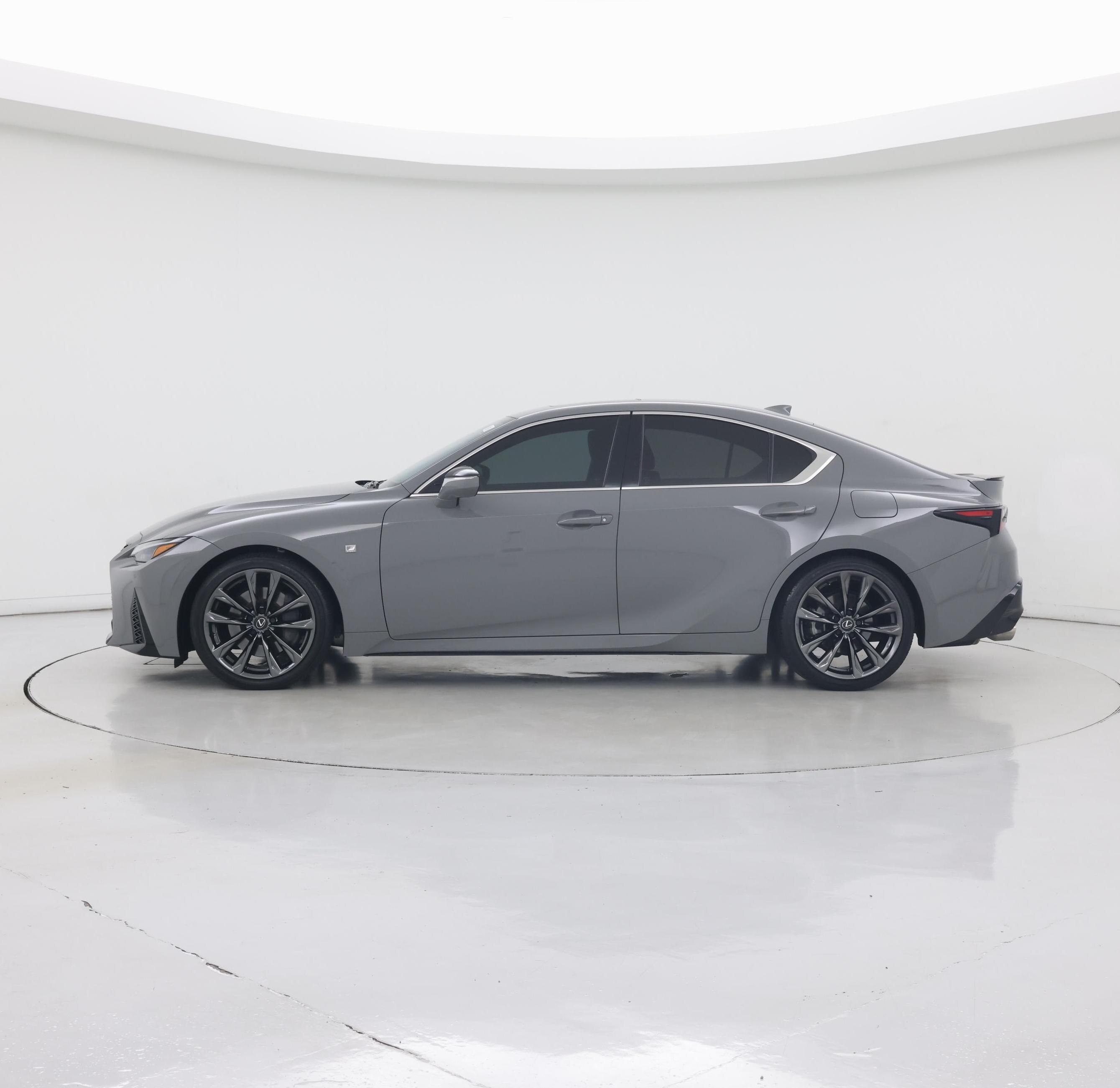 Thumbnail: 2024 Lexus IS - 3