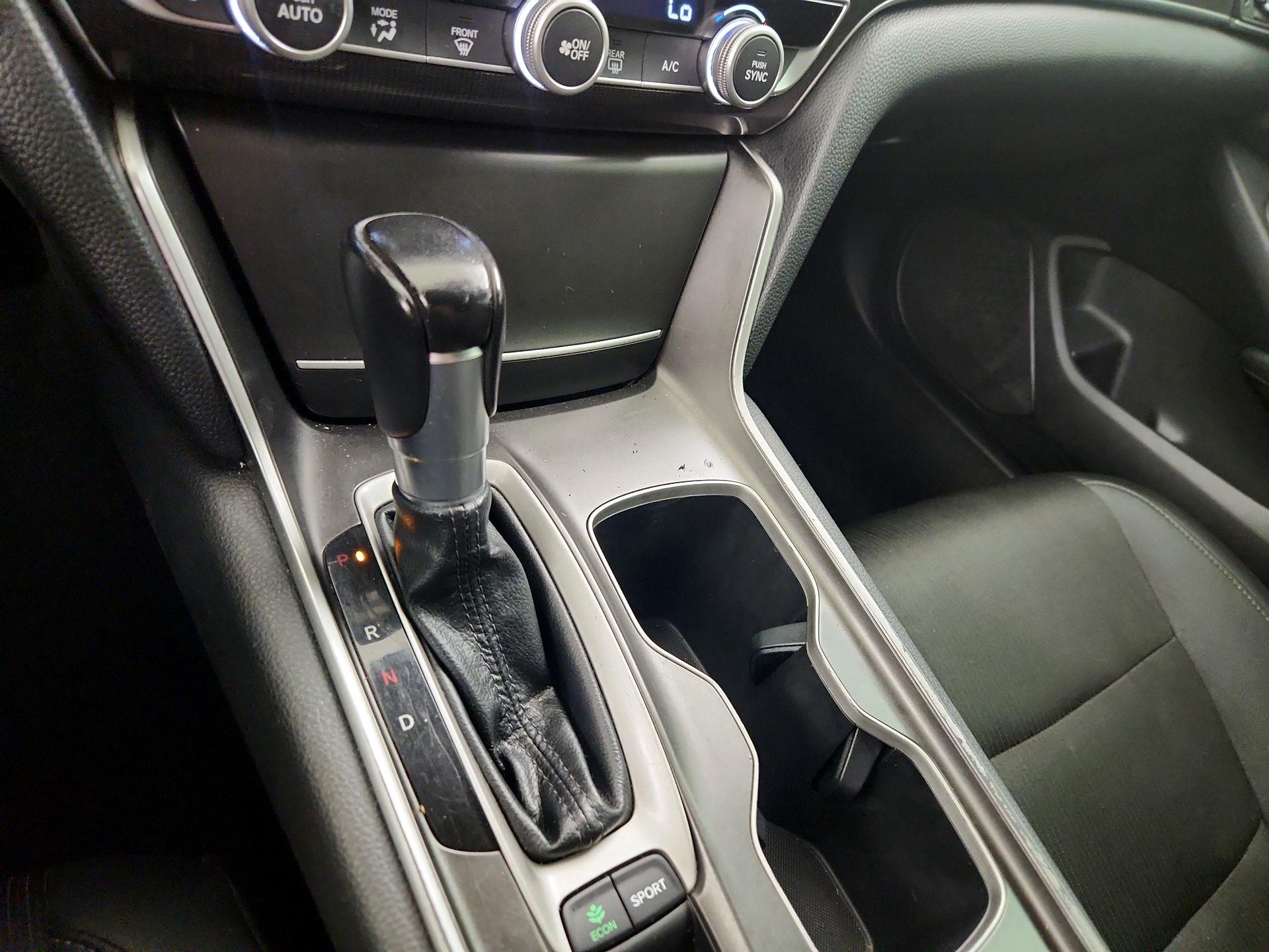 Thumbnail: 2019 Honda Accord - 17