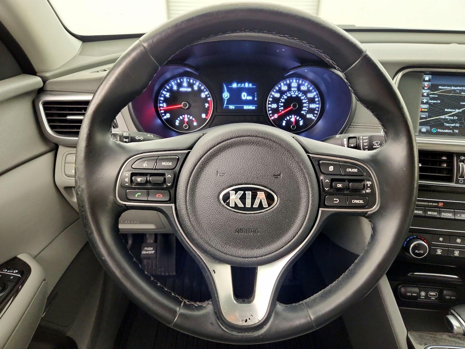 2016 Kia Optima EX - Photo 11