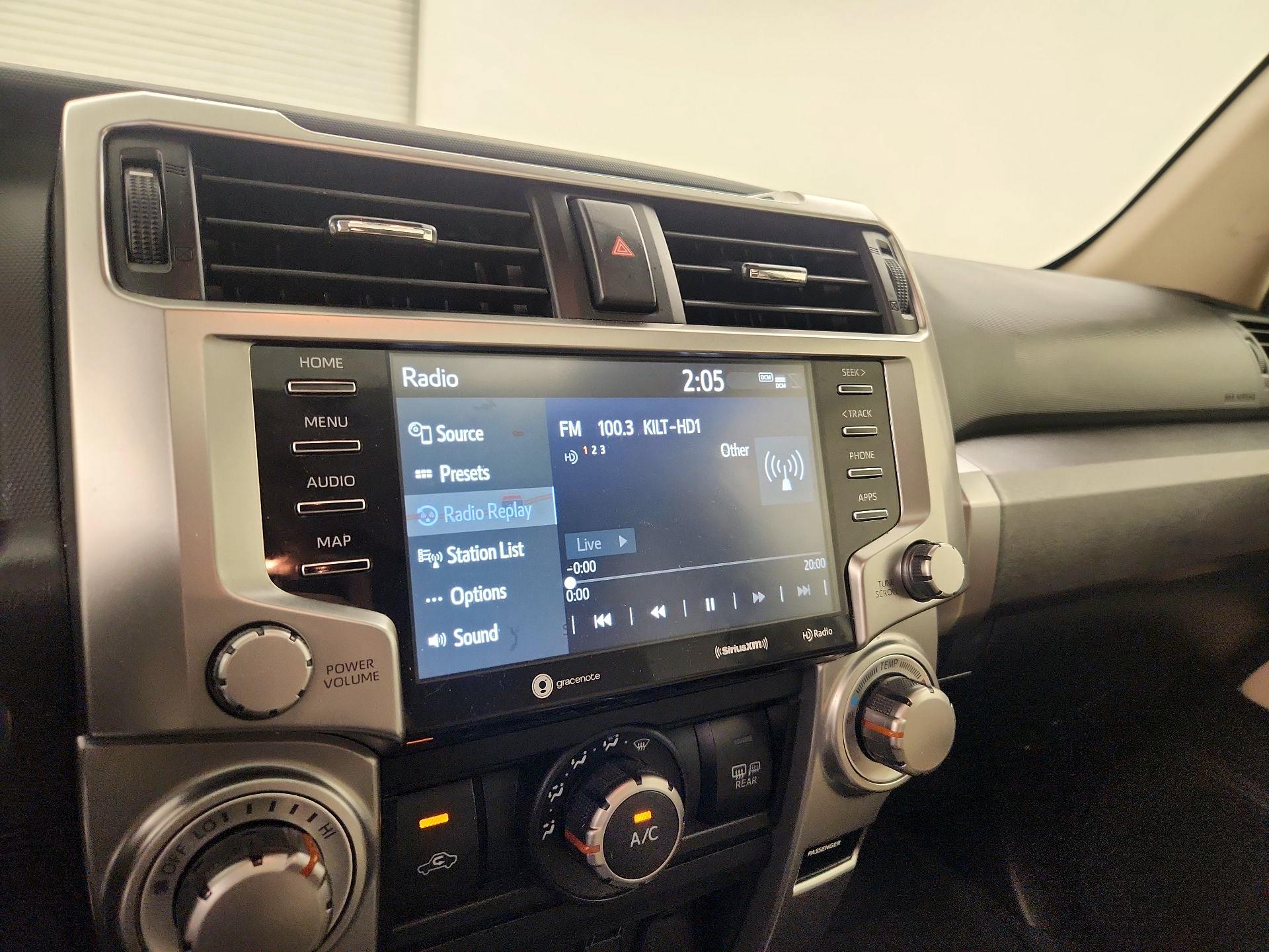 Thumbnail: 2021 Toyota 4Runner - 16