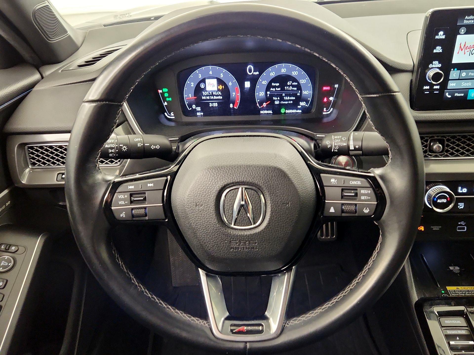 Thumbnail: 2023 Acura Integra - 10