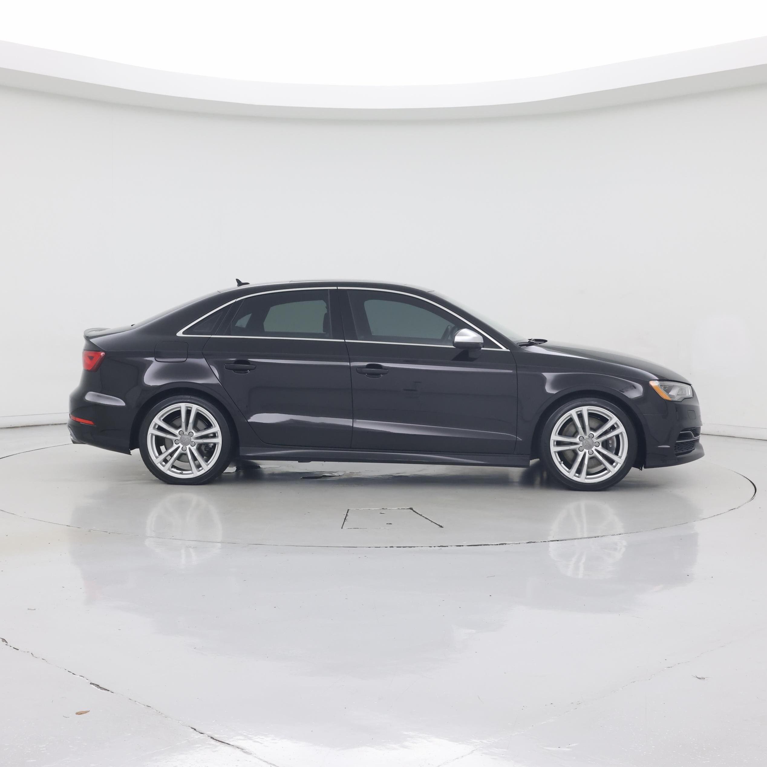 Thumbnail: 2015 Audi S3 - 7