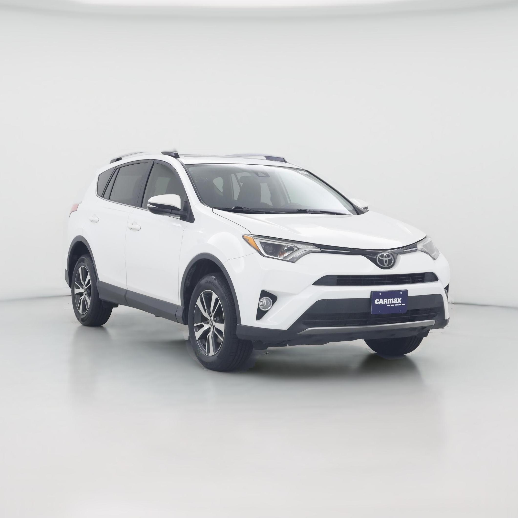 Thumbnail: 2017 Toyota RAV4 - 1