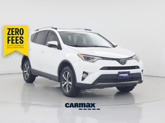 White 2017 Toyota RAV4 SUV / Crossover Front-Wheel Drive Automatic