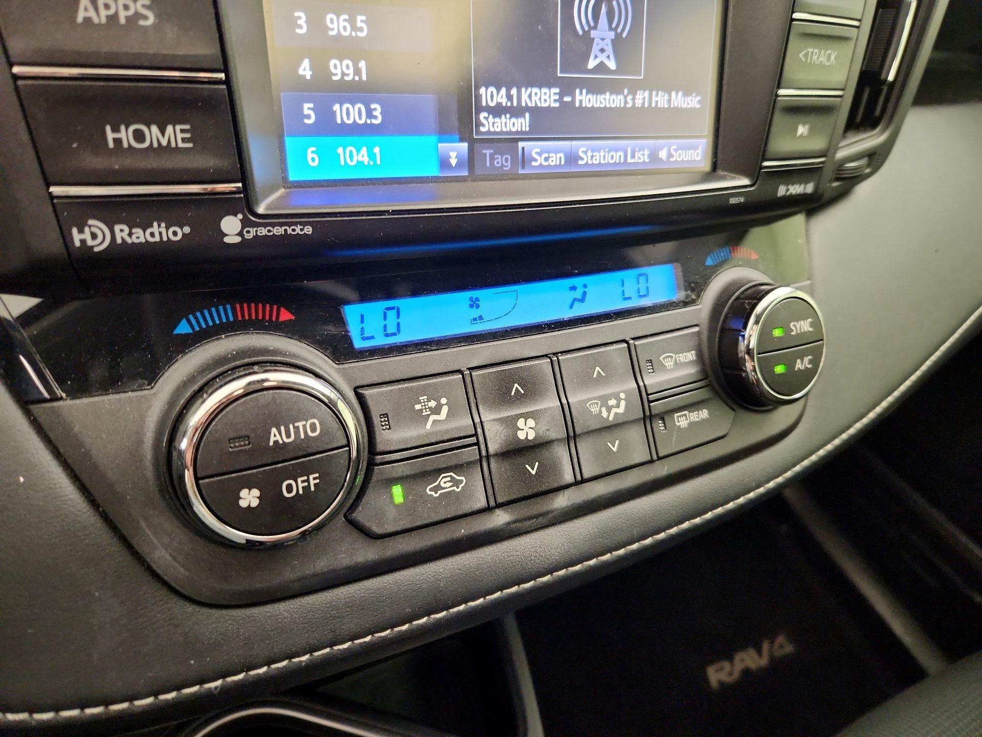 Thumbnail: 2017 Toyota RAV4 - 16