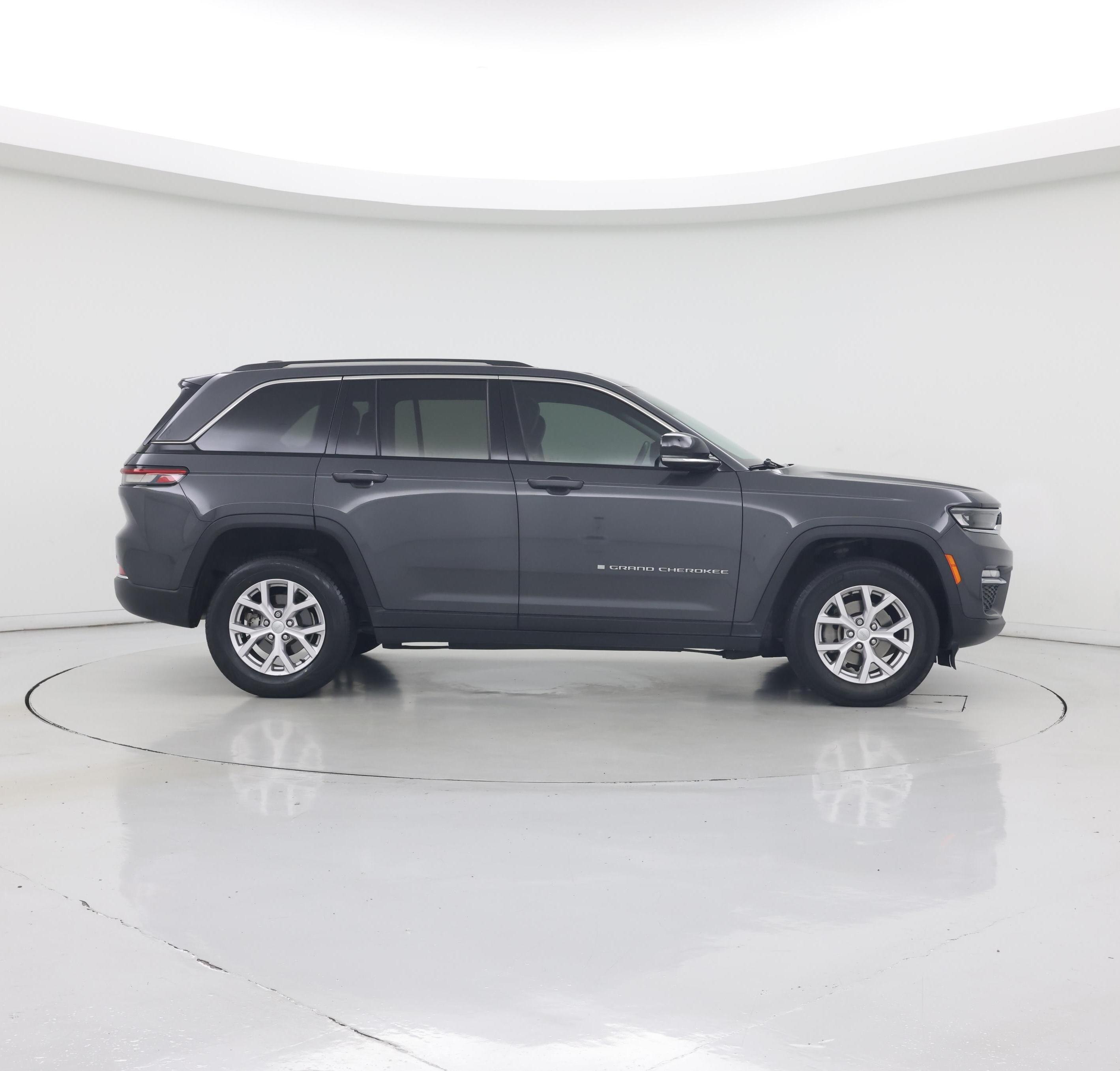 Thumbnail: 2022 Jeep Grand Cherokee - 7