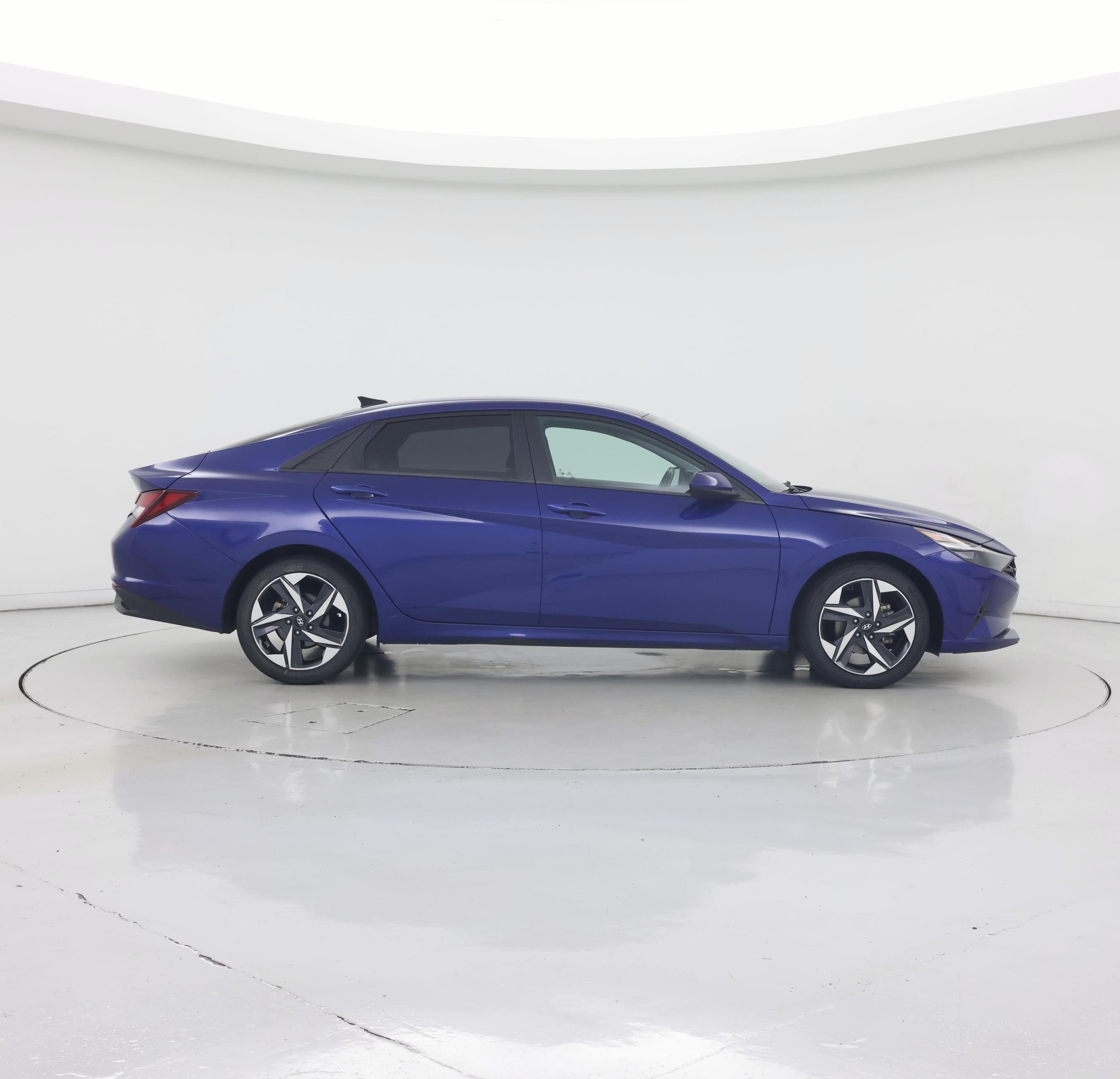 Thumbnail: 2023 Hyundai Elantra - 7