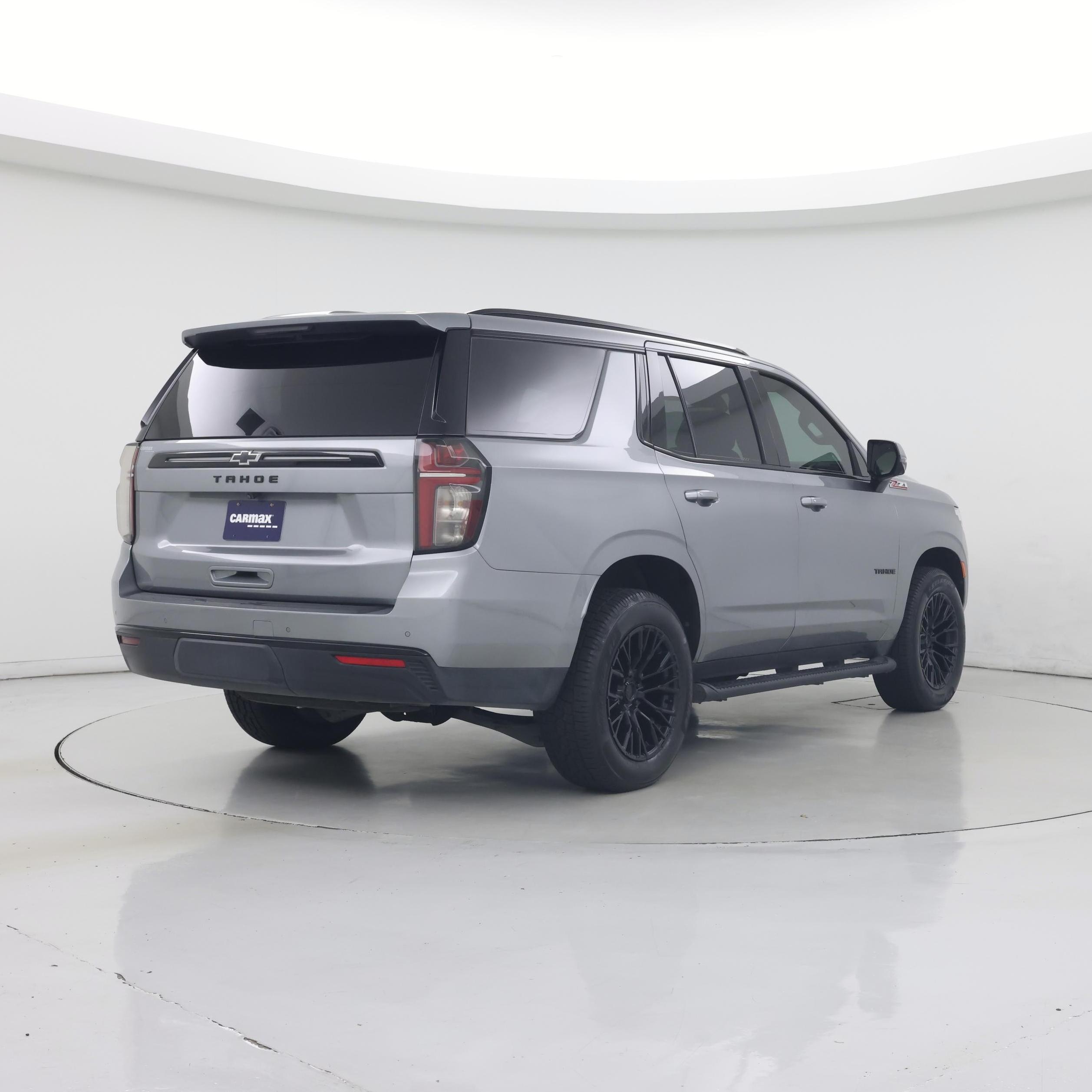 Thumbnail: 2023 Chevrolet Tahoe - 8