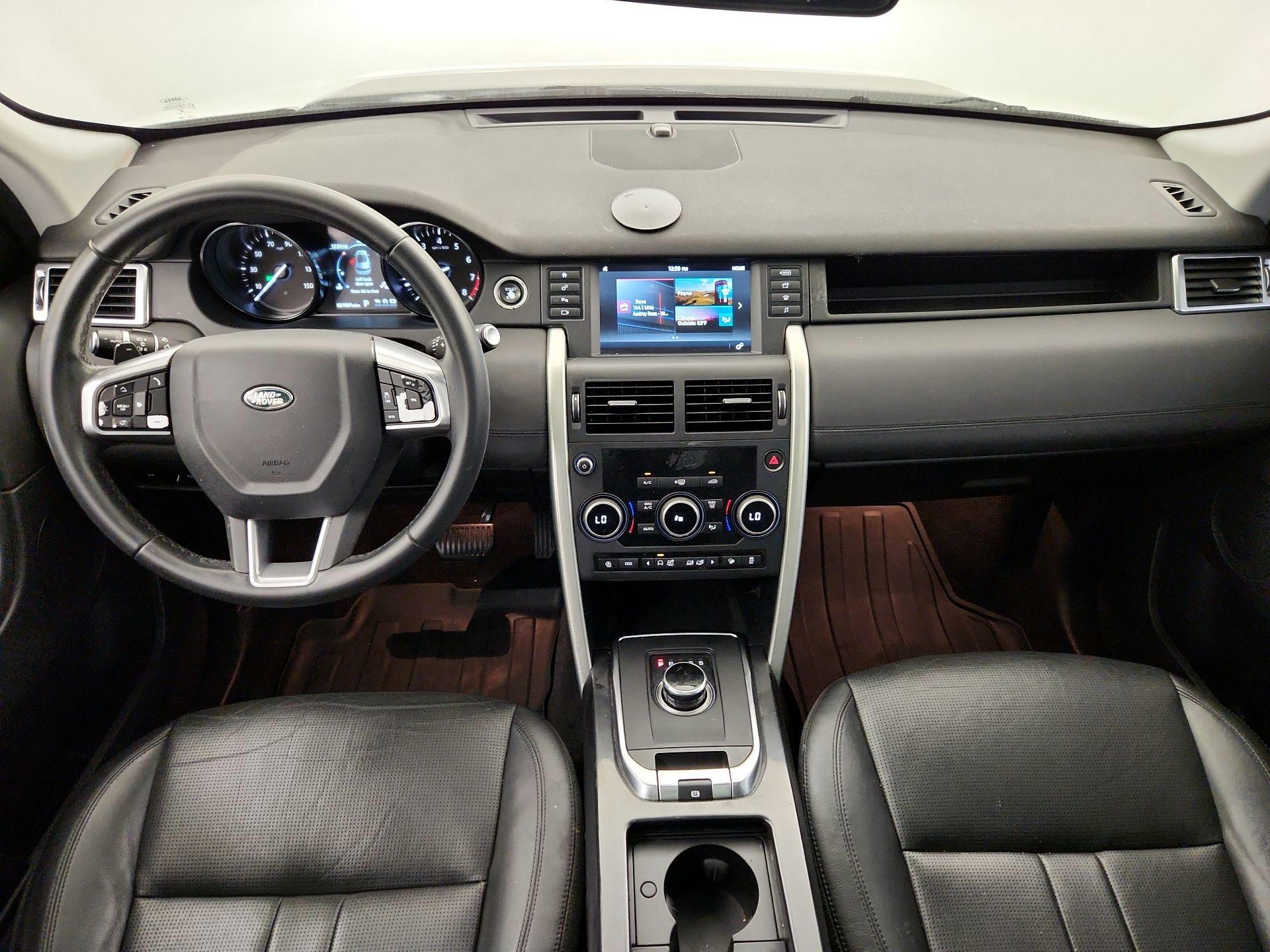 Thumbnail: 2019 Land Rover Discovery Sport - 9