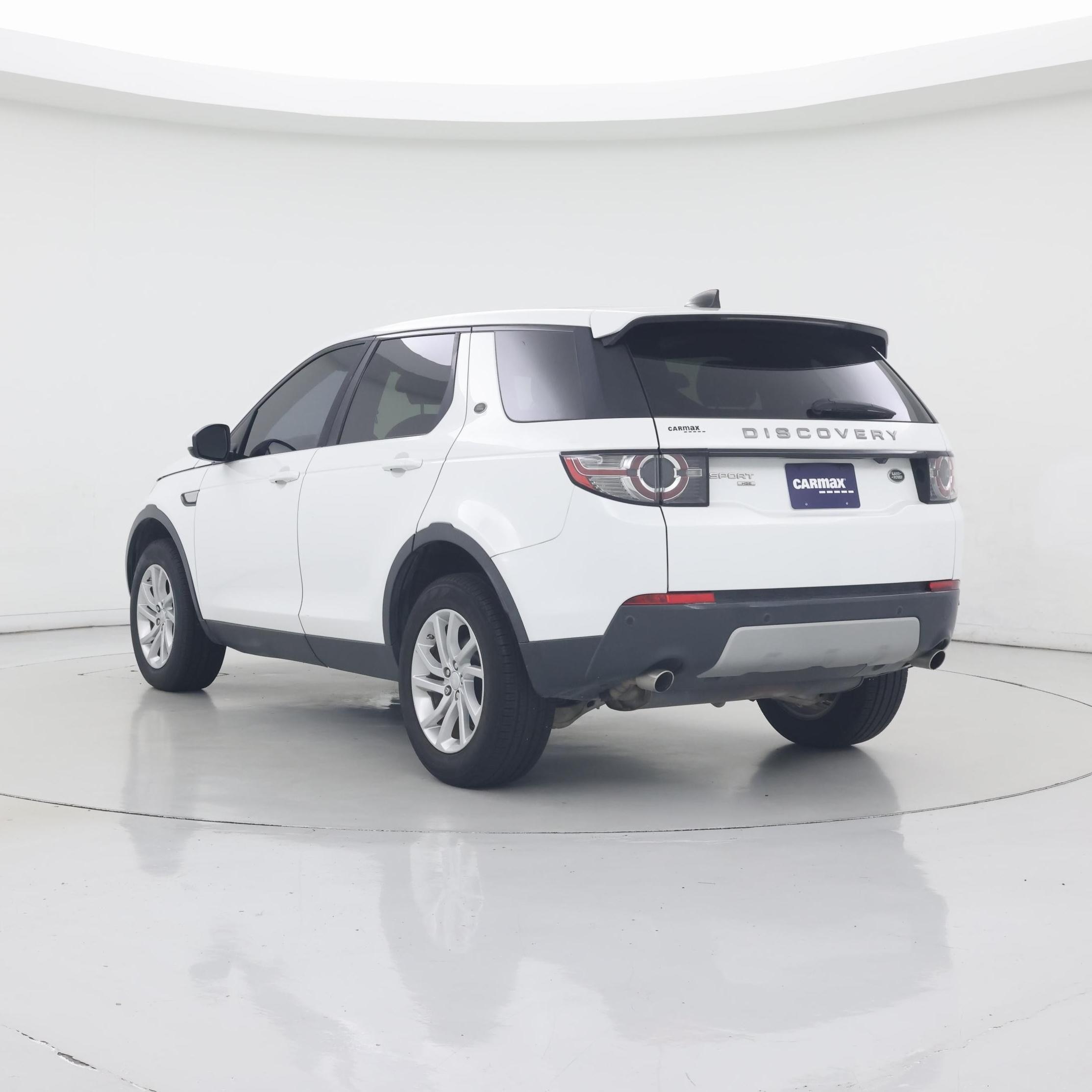 Thumbnail: 2019 Land Rover Discovery Sport - 2