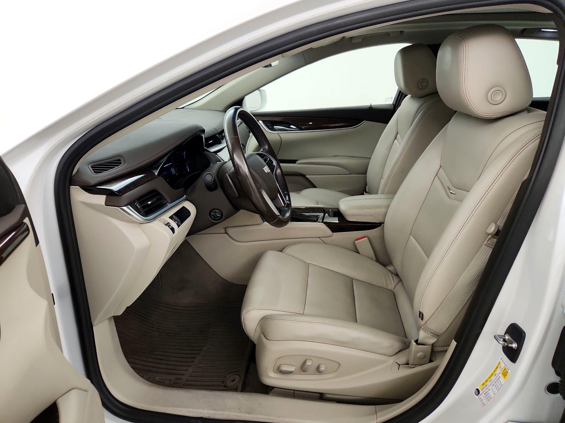 Thumbnail: 2017 Cadillac XTS - 11