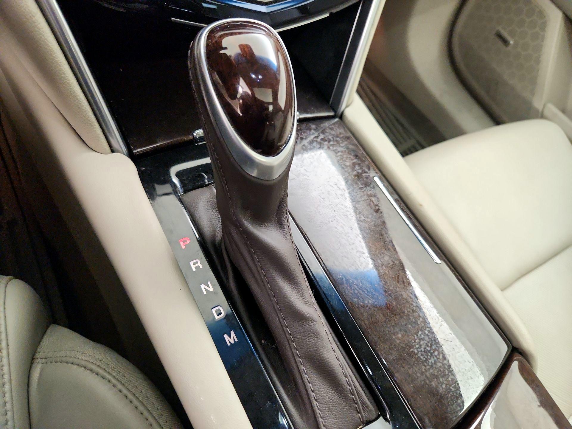 Thumbnail: 2017 Cadillac XTS - 18