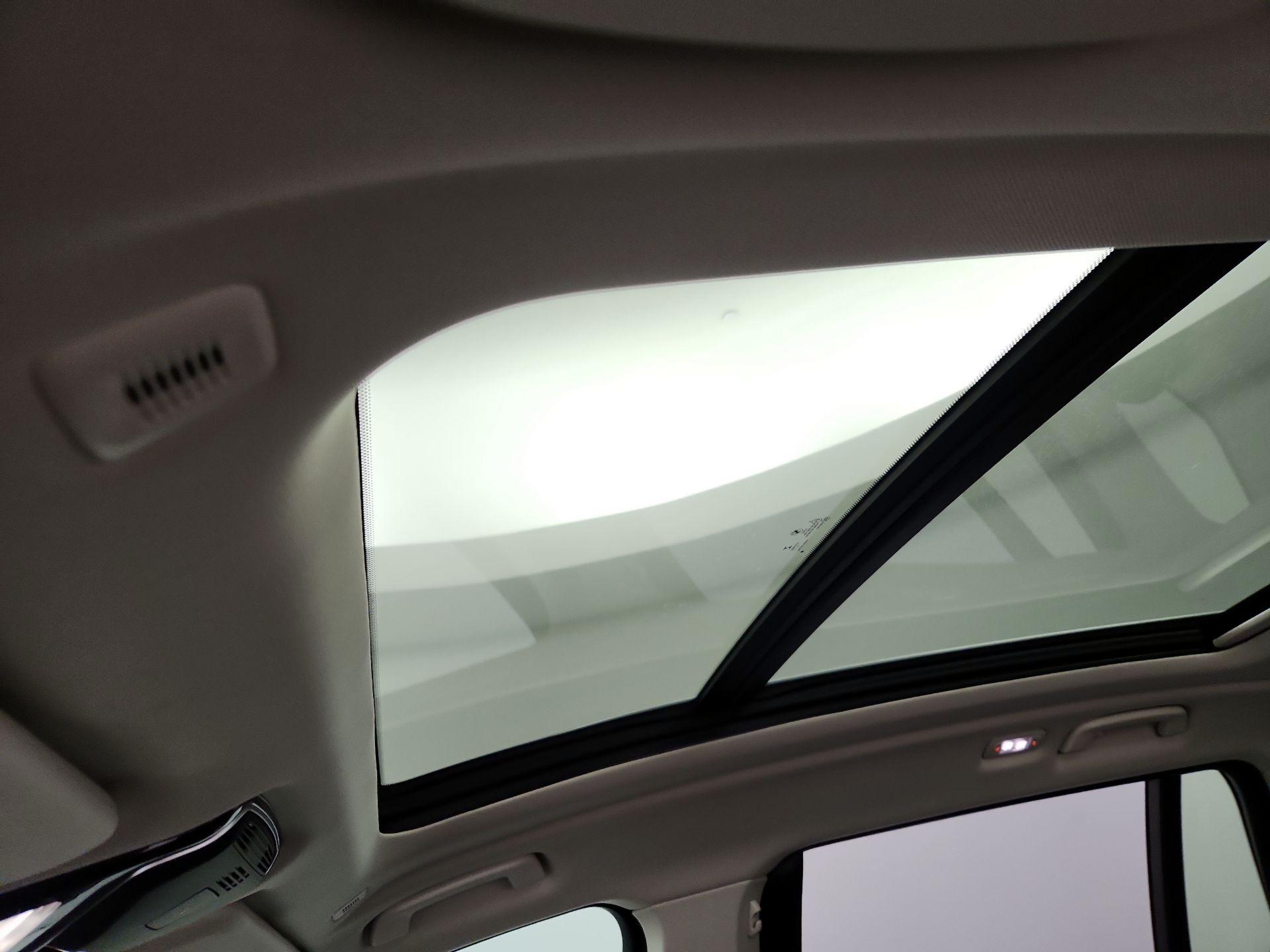 Thumbnail: 2022 BMW X7 - 20
