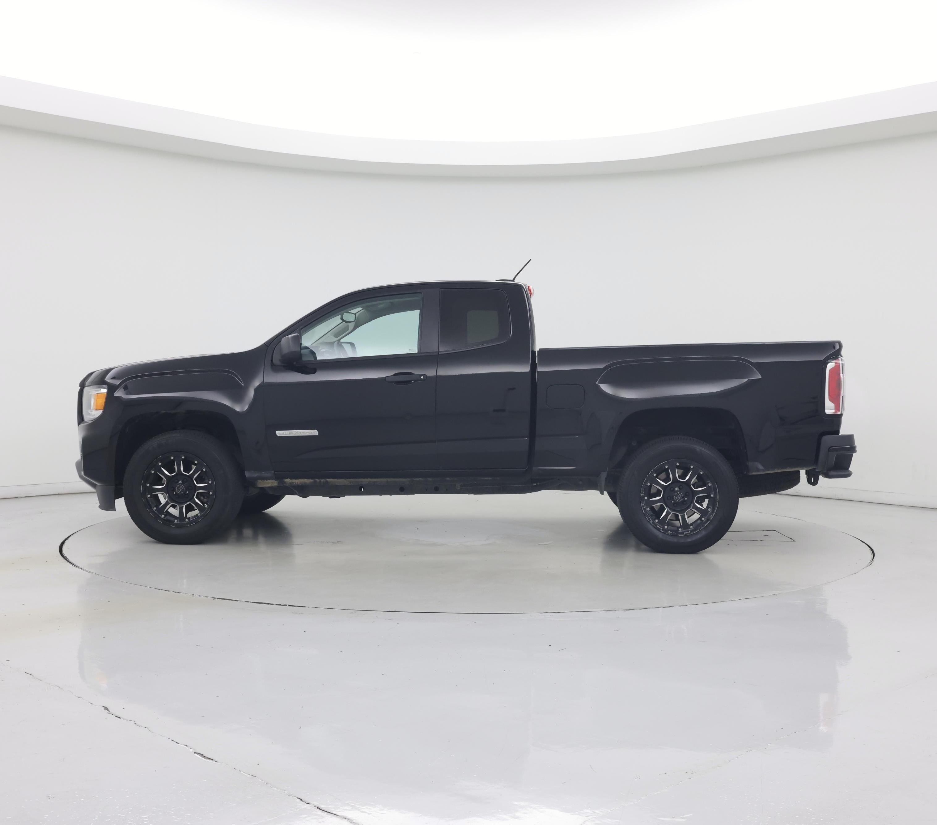 Thumbnail: 2022 GMC Canyon - 3
