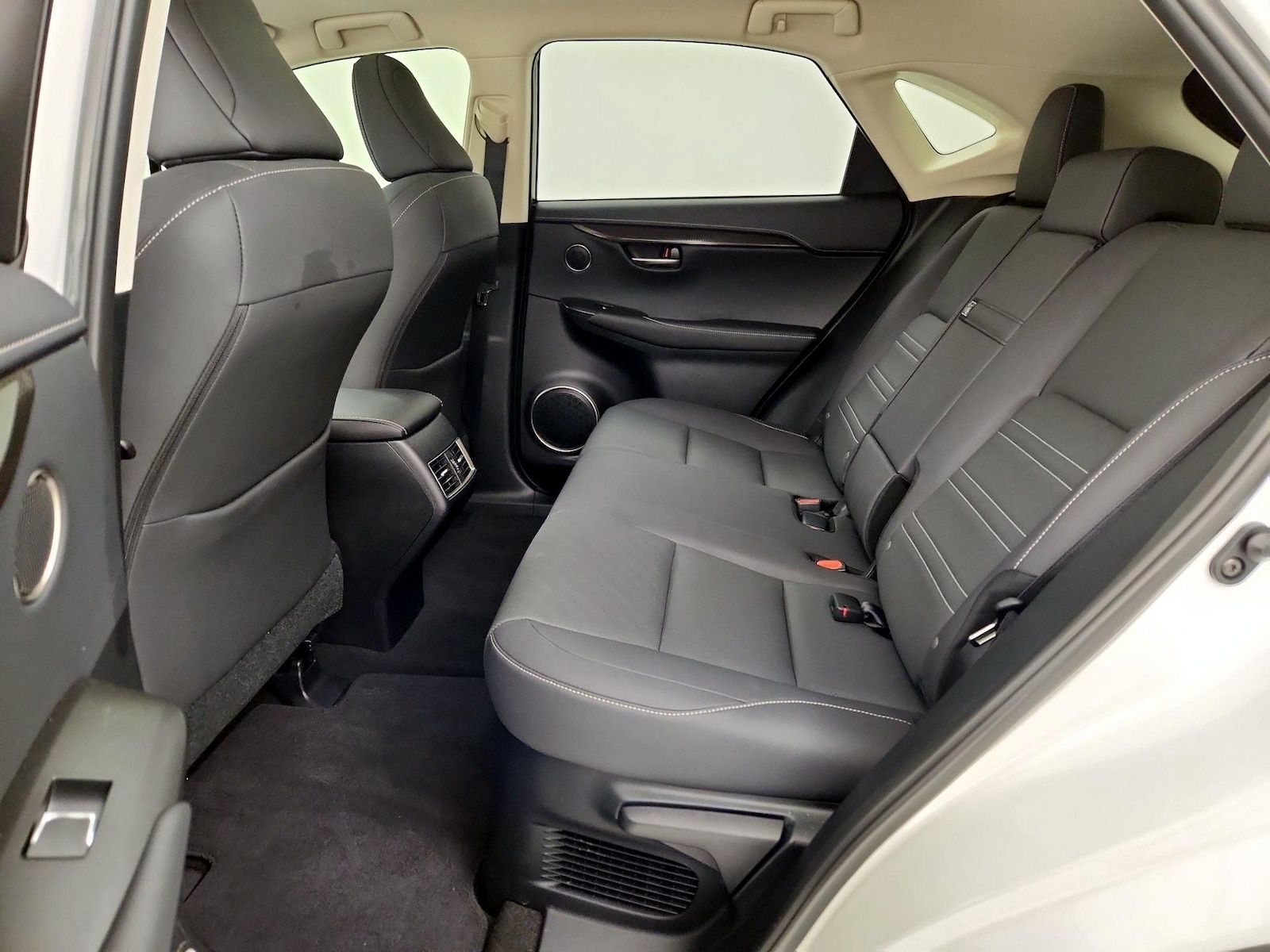 2019 Lexus NX 300 - Photo 21