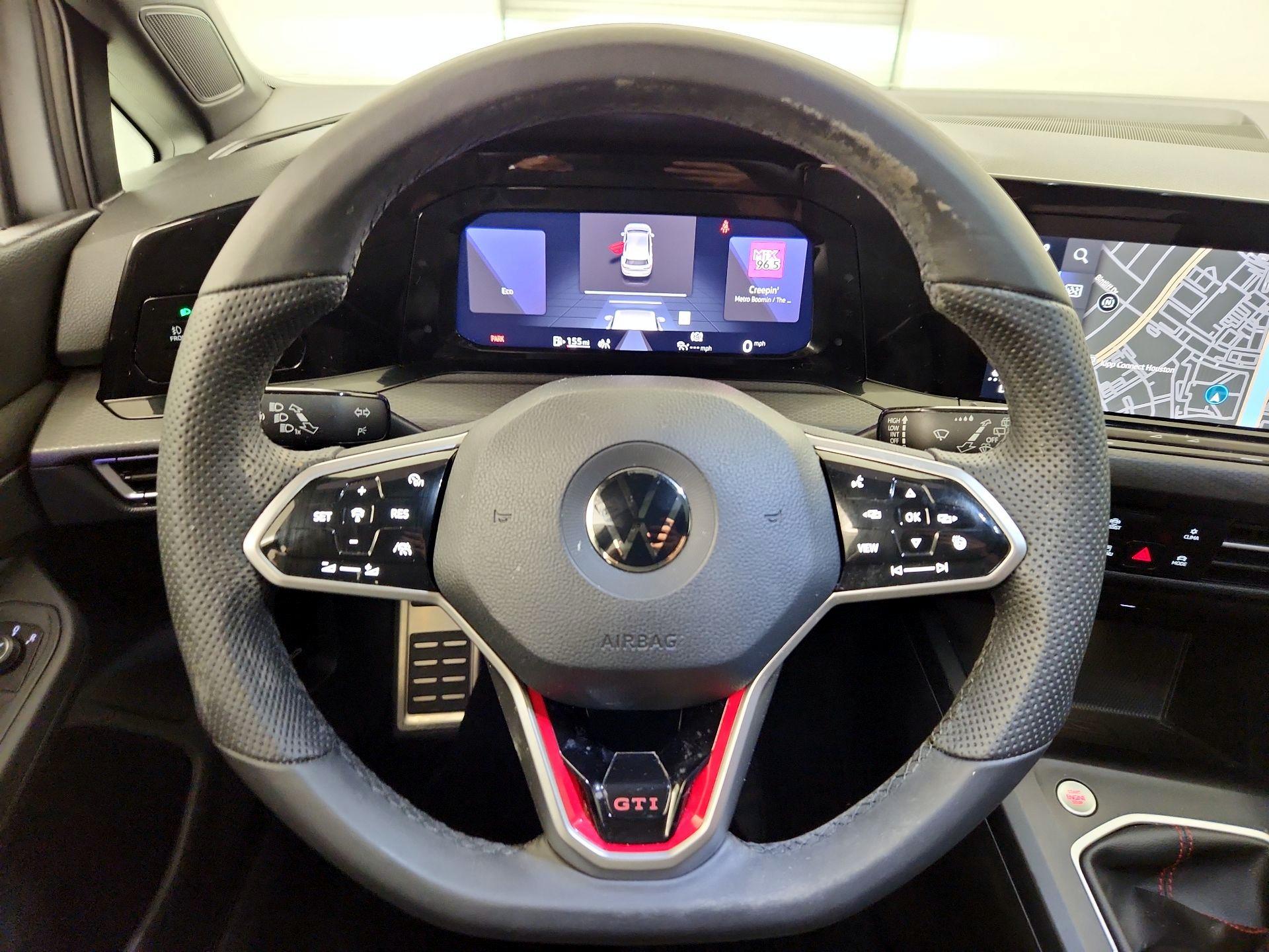 Thumbnail: 2022 Volkswagen Golf - 10