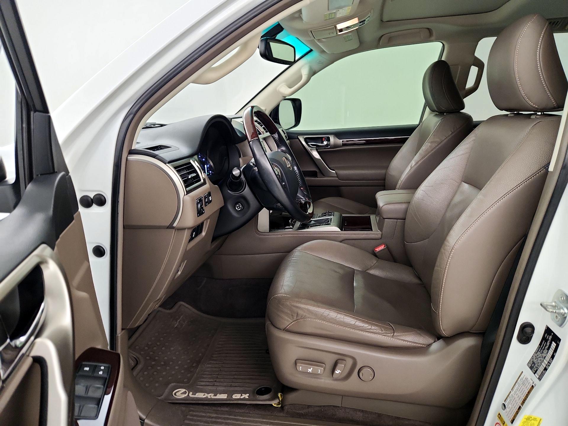 Thumbnail: 2018 Lexus GX - 11