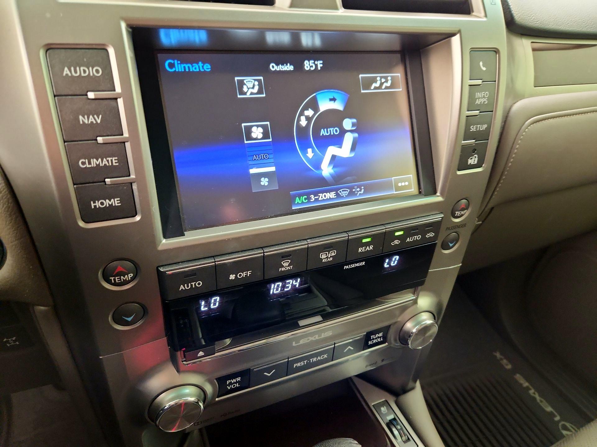 Thumbnail: 2018 Lexus GX - 17
