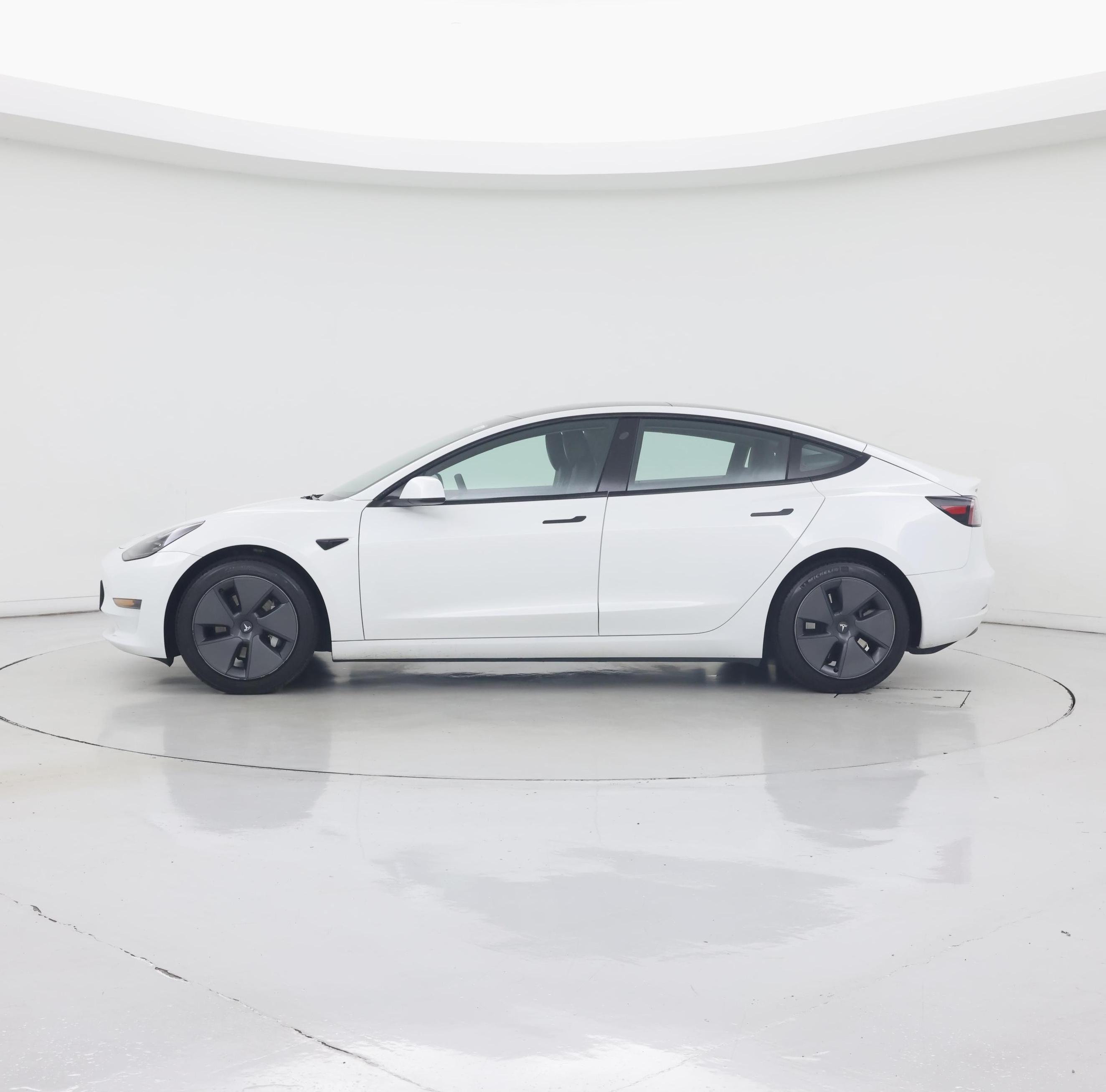 Thumbnail: 2023 Tesla Model 3 - 3