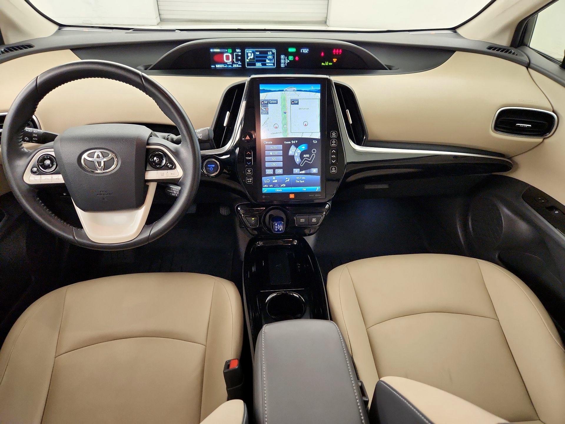 Thumbnail: 2018 Toyota Prius - 9