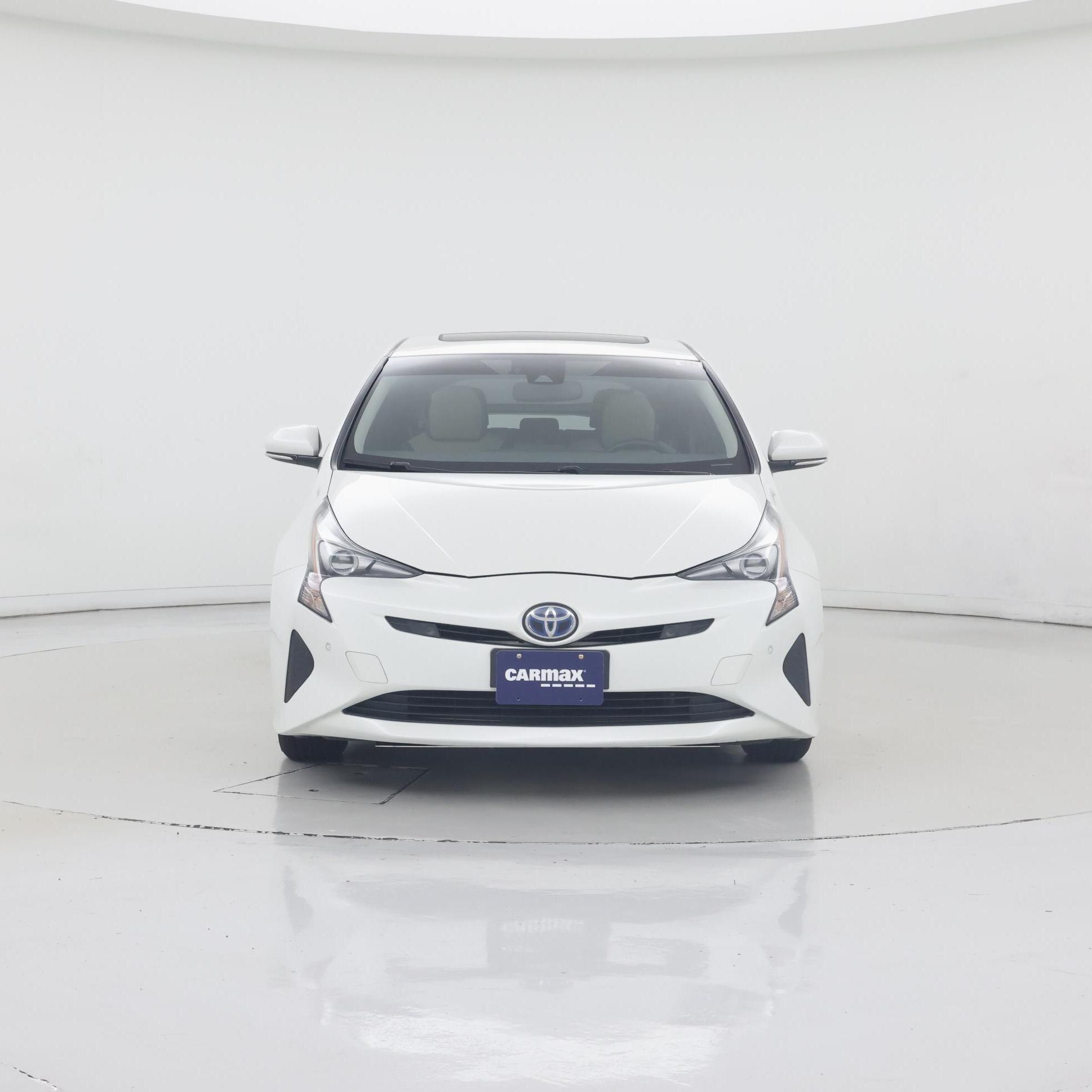 Thumbnail: 2018 Toyota Prius - 5