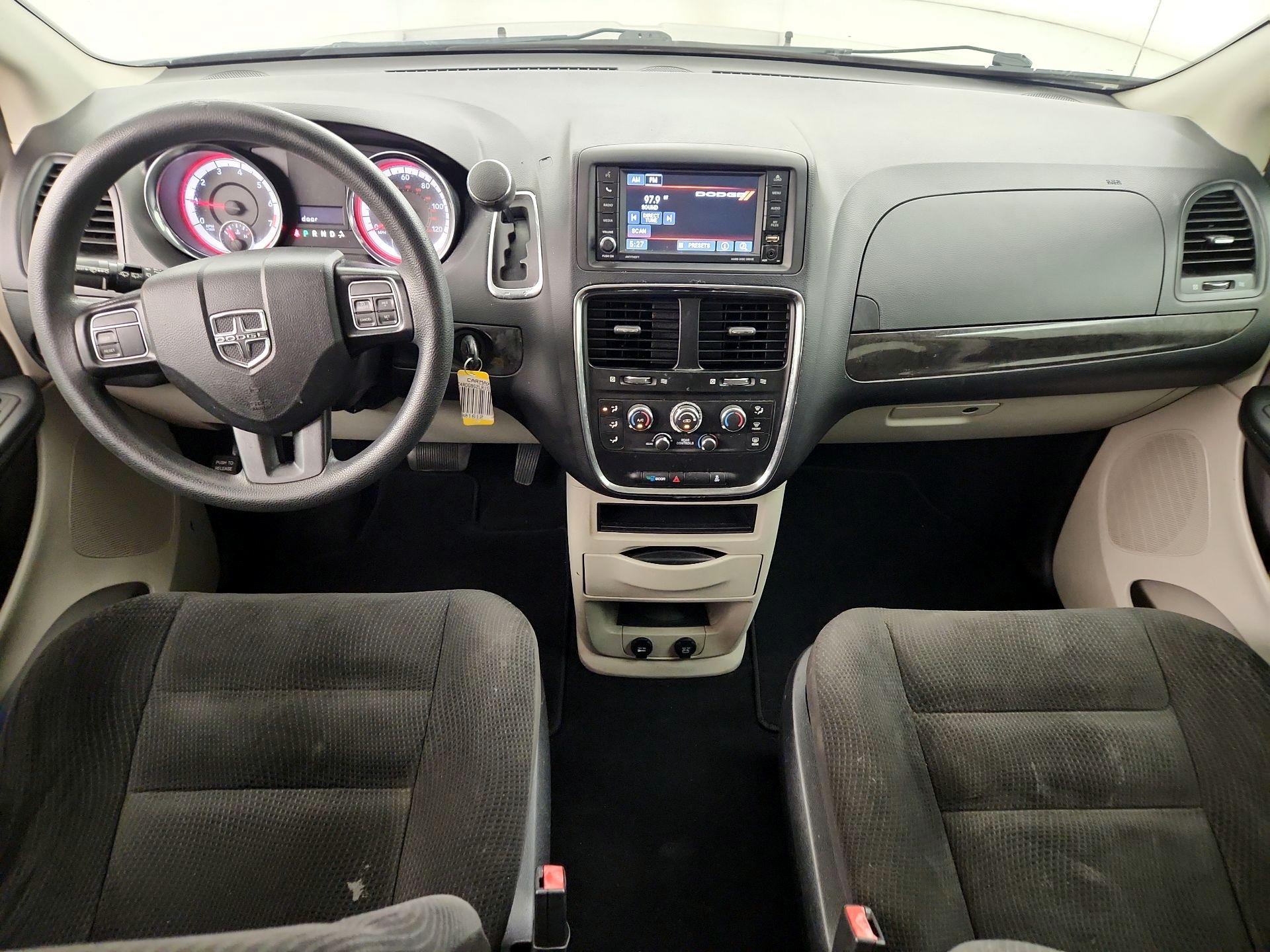 Thumbnail: 2020 Dodge Grand Caravan - 9