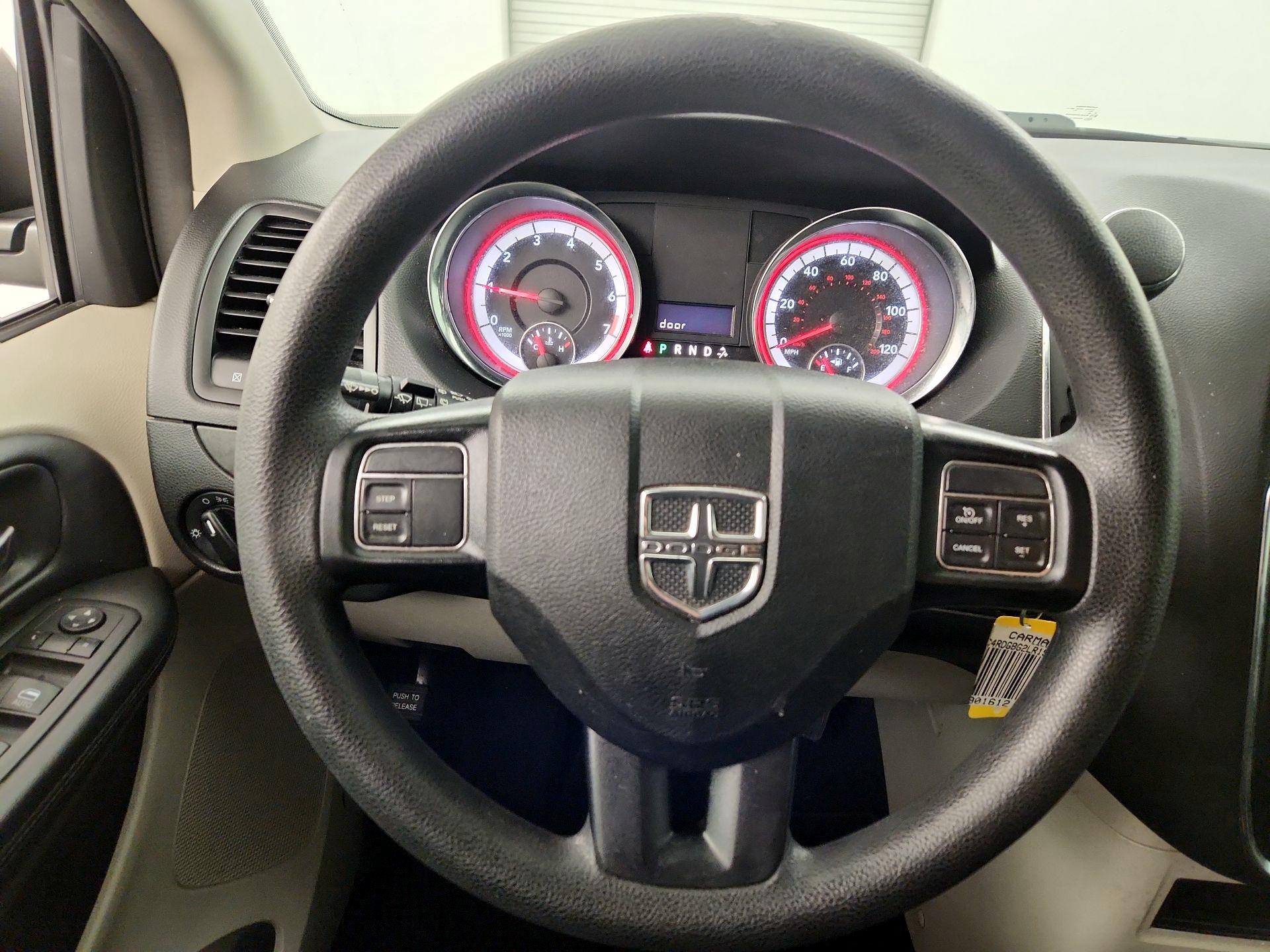 Thumbnail: 2020 Dodge Grand Caravan - 10