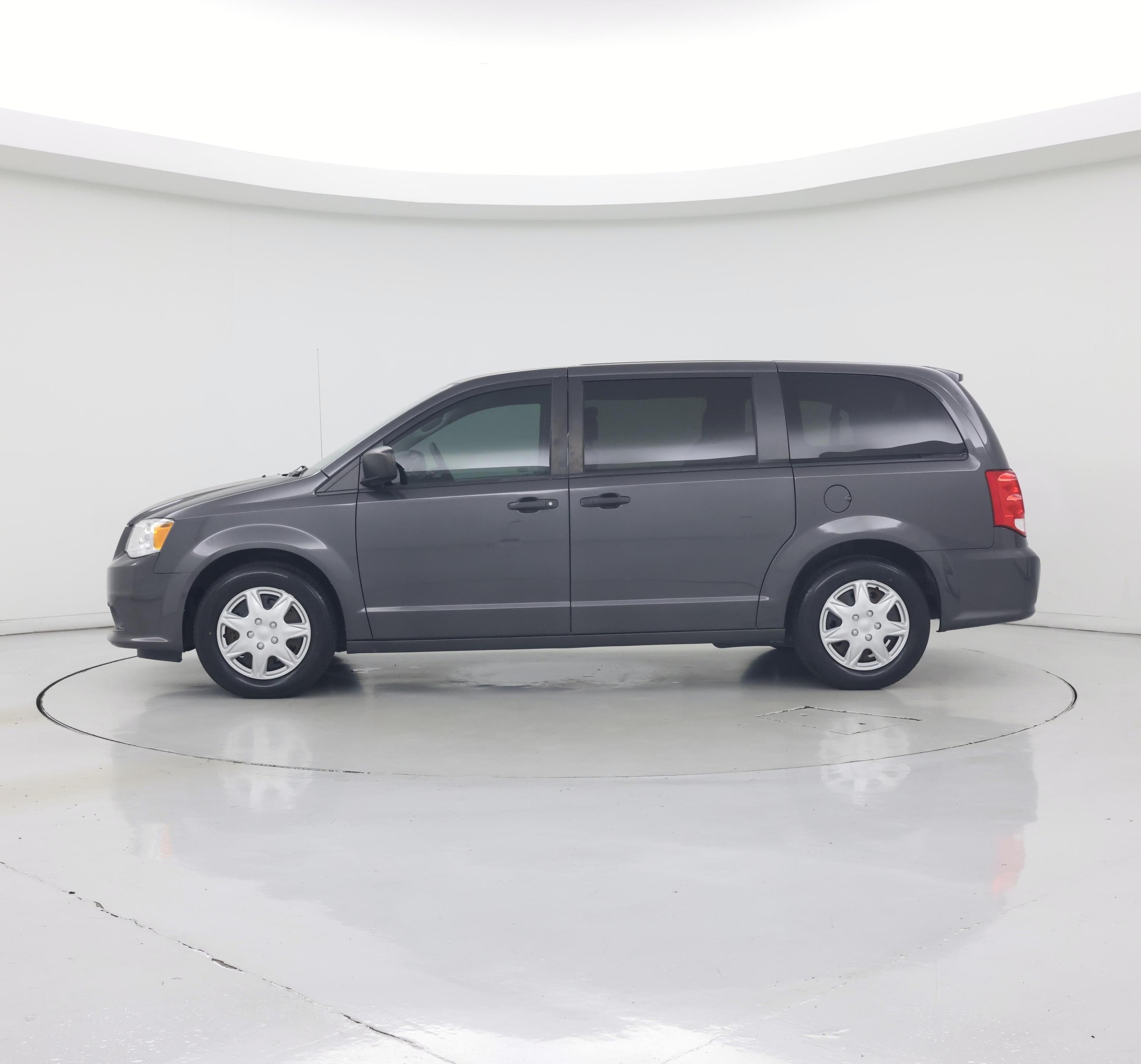 Thumbnail: 2020 Dodge Grand Caravan - 3