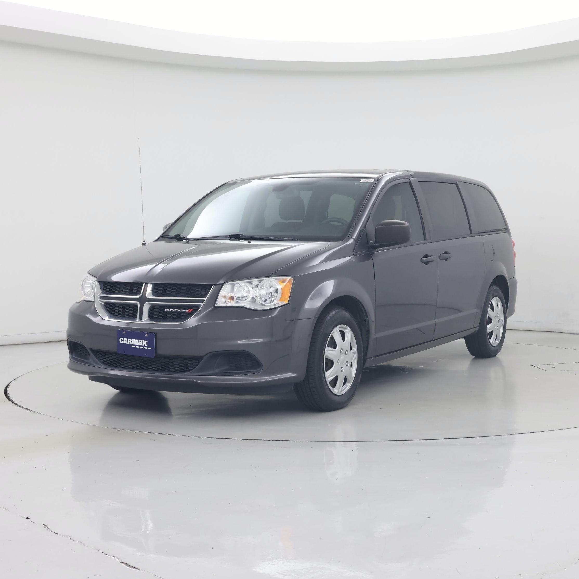 Thumbnail: 2020 Dodge Grand Caravan - 4