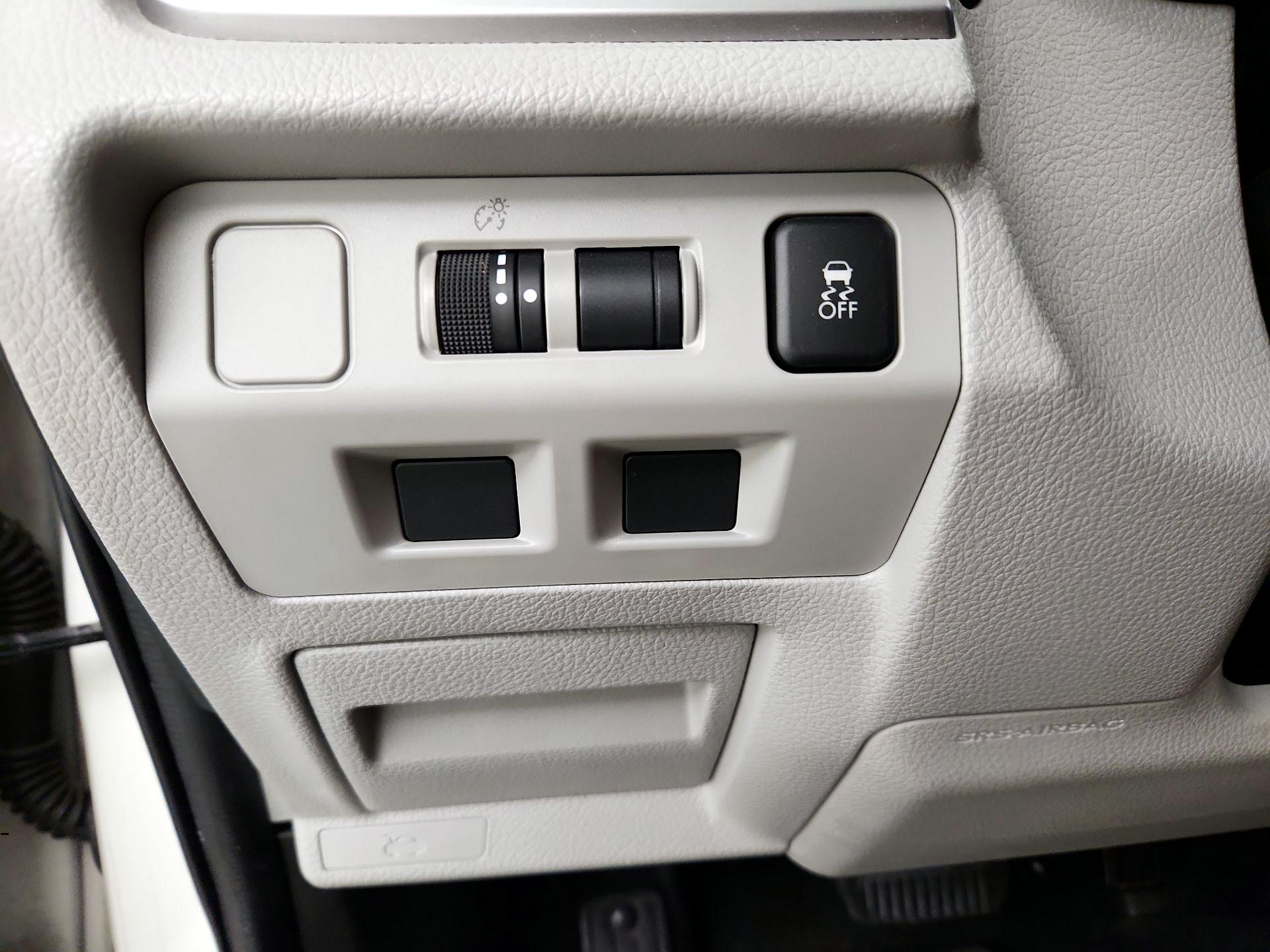 Thumbnail: 2016 Subaru Forester - 13