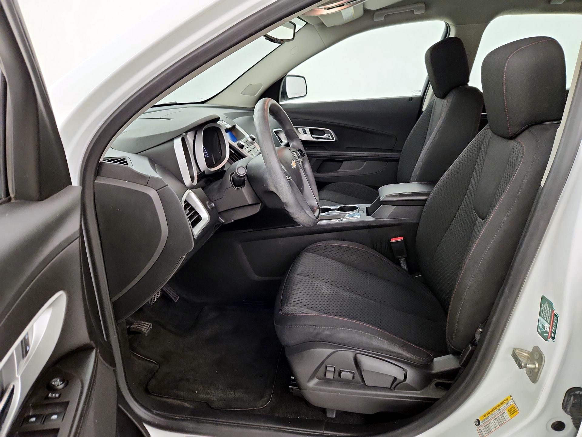 Thumbnail: 2015 Chevrolet Equinox - 11