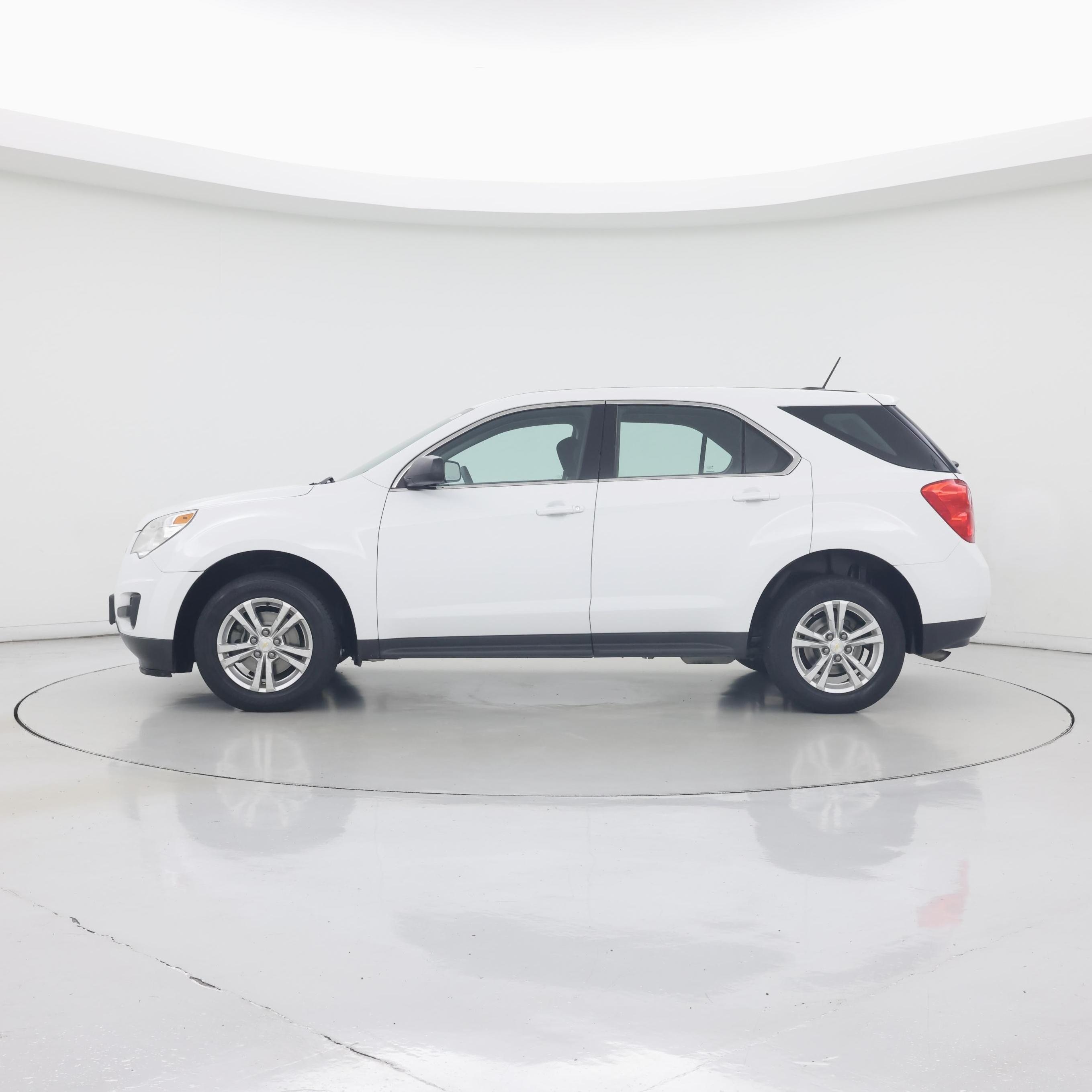 Thumbnail: 2015 Chevrolet Equinox - 3