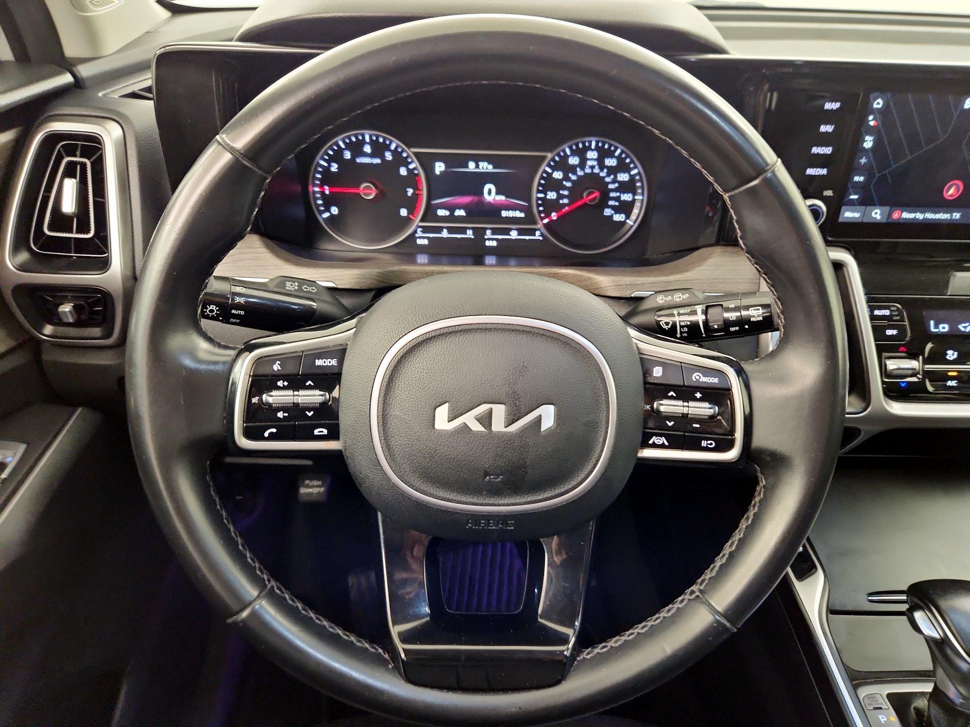 Thumbnail: 2022 Kia Sorento - 10