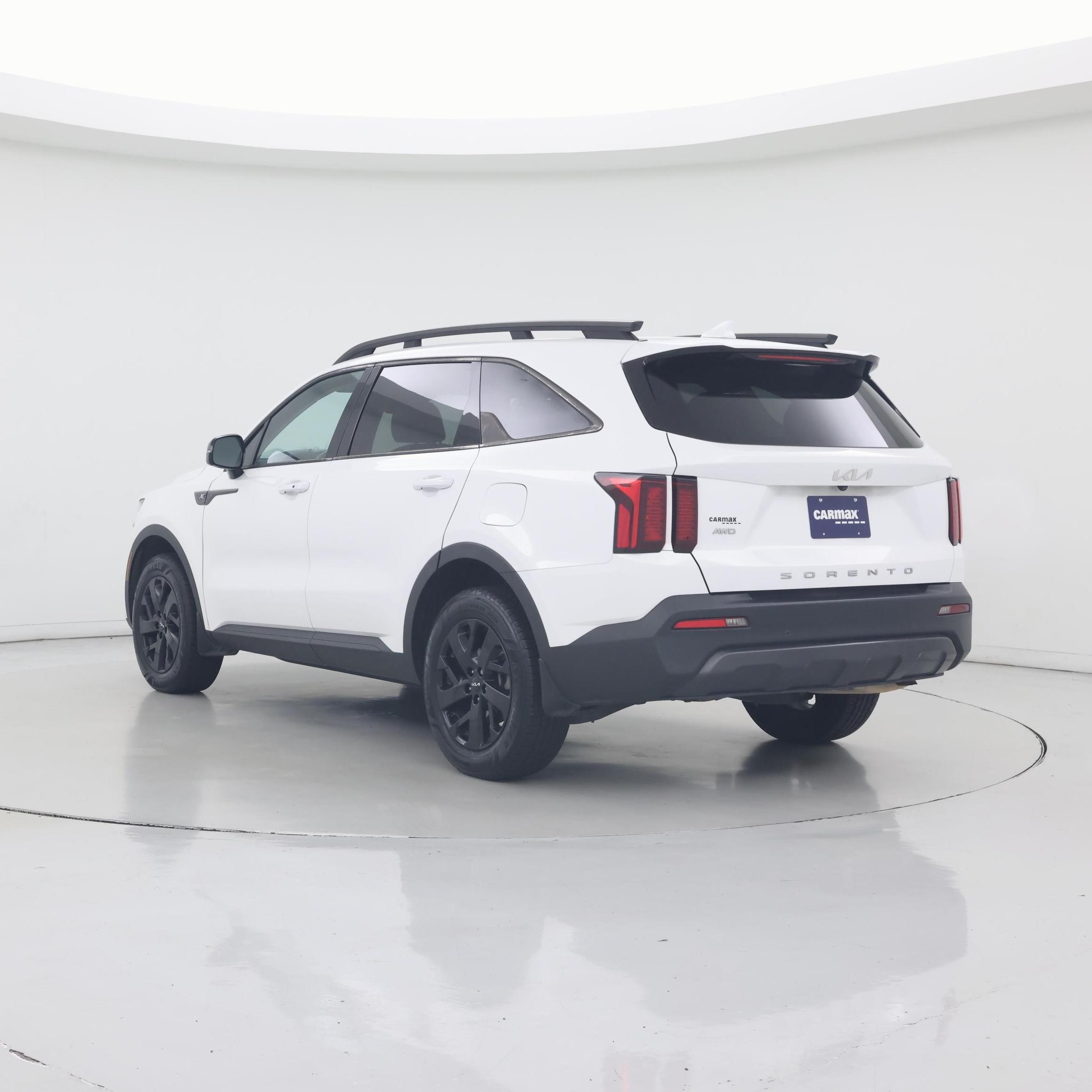 Thumbnail: 2022 Kia Sorento - 2