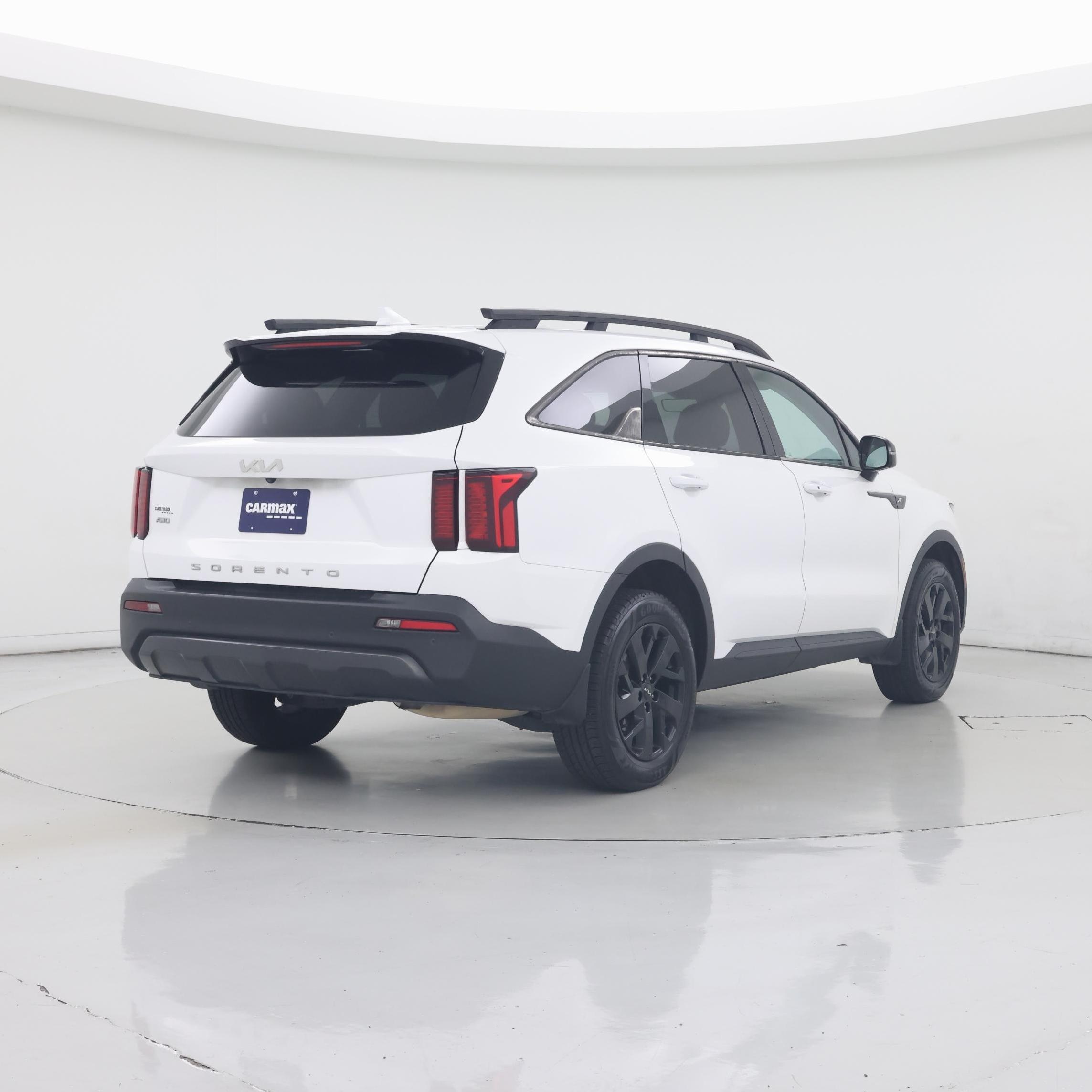 Thumbnail: 2022 Kia Sorento - 8