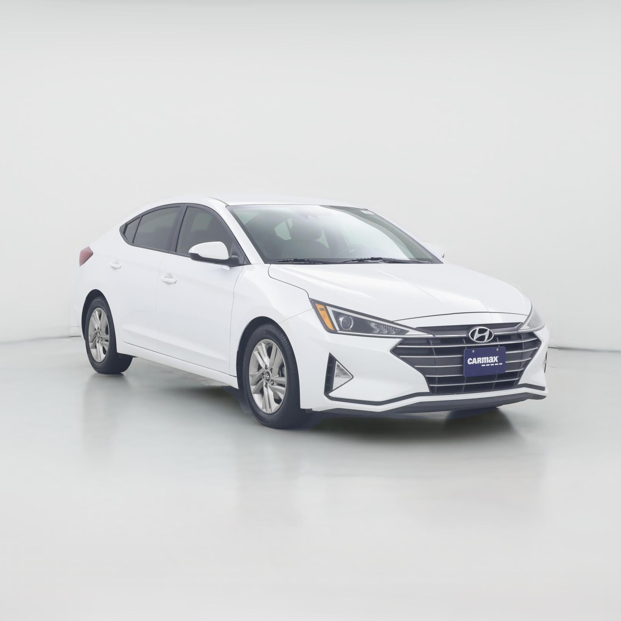 Thumbnail: 2019 Hyundai Elantra - 1