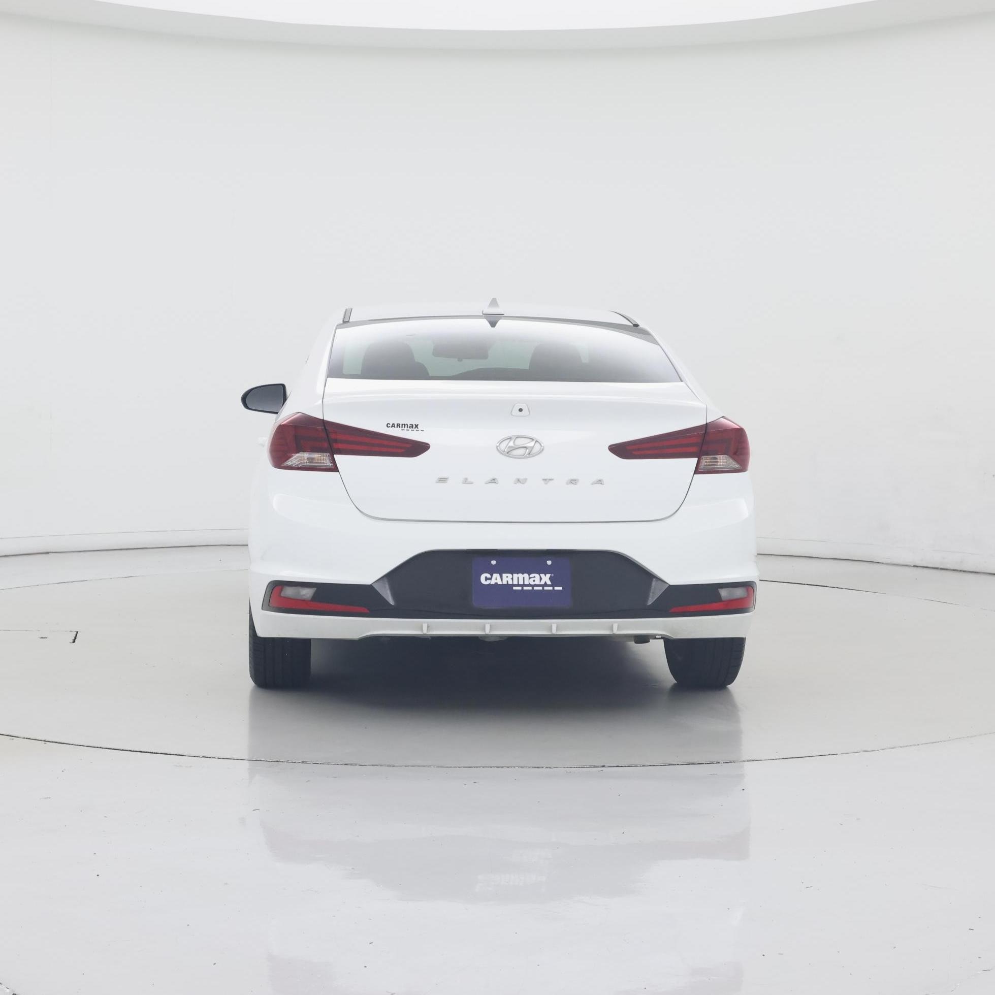 Thumbnail: 2019 Hyundai Elantra - 6