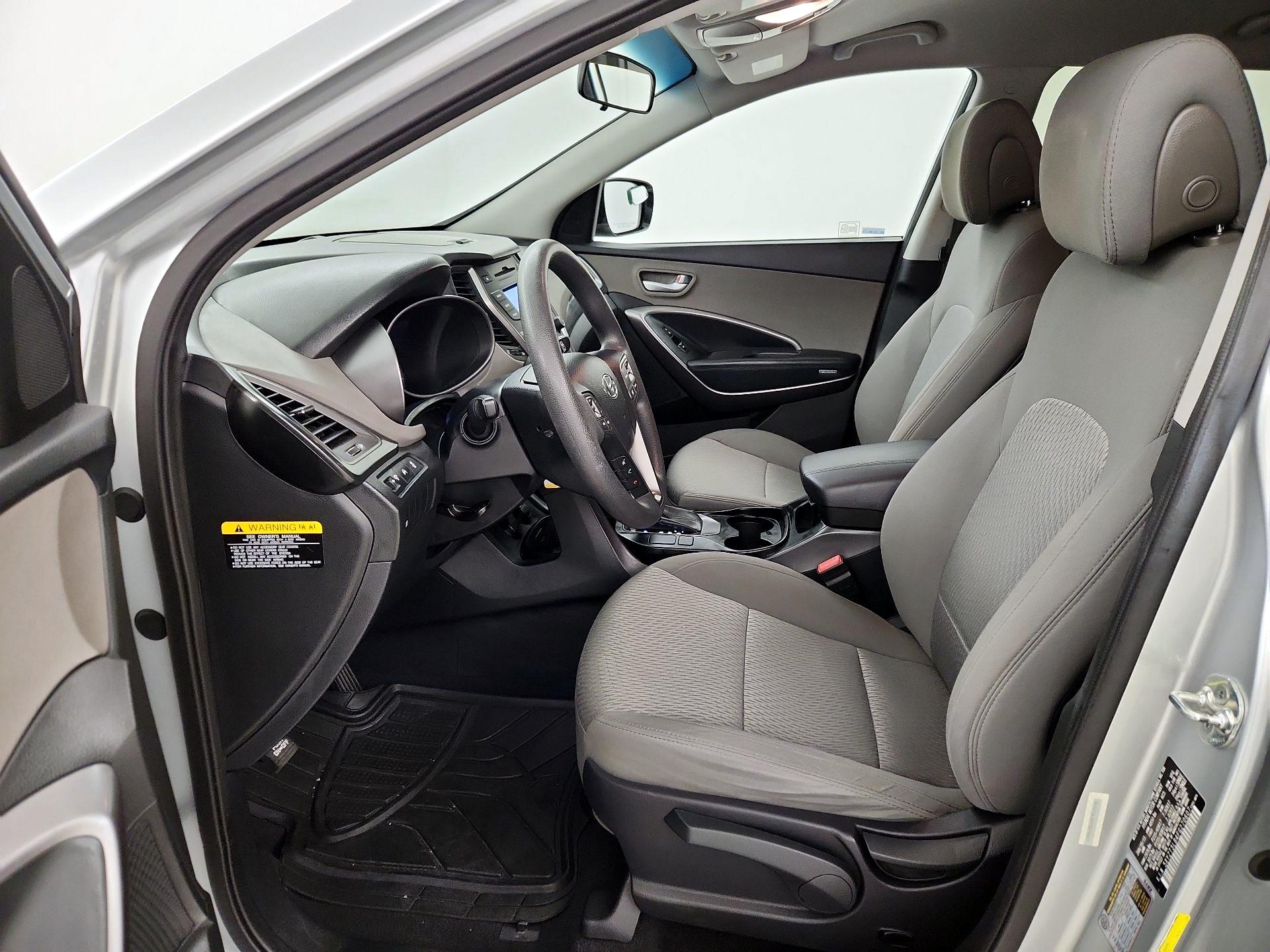 Thumbnail: 2015 Hyundai Santa Fe - 11