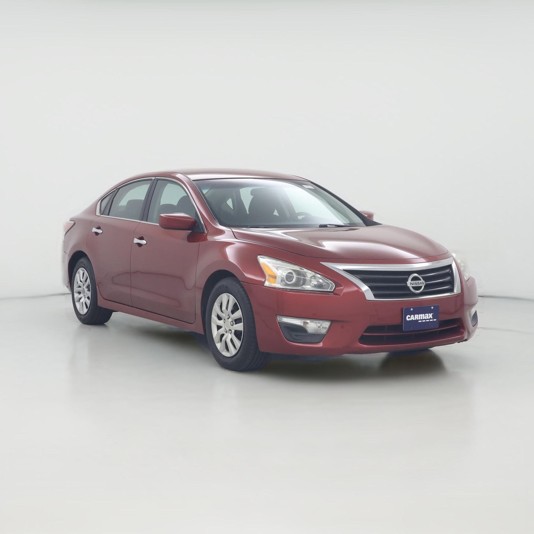 Thumbnail: 2015 Nissan Altima - 1